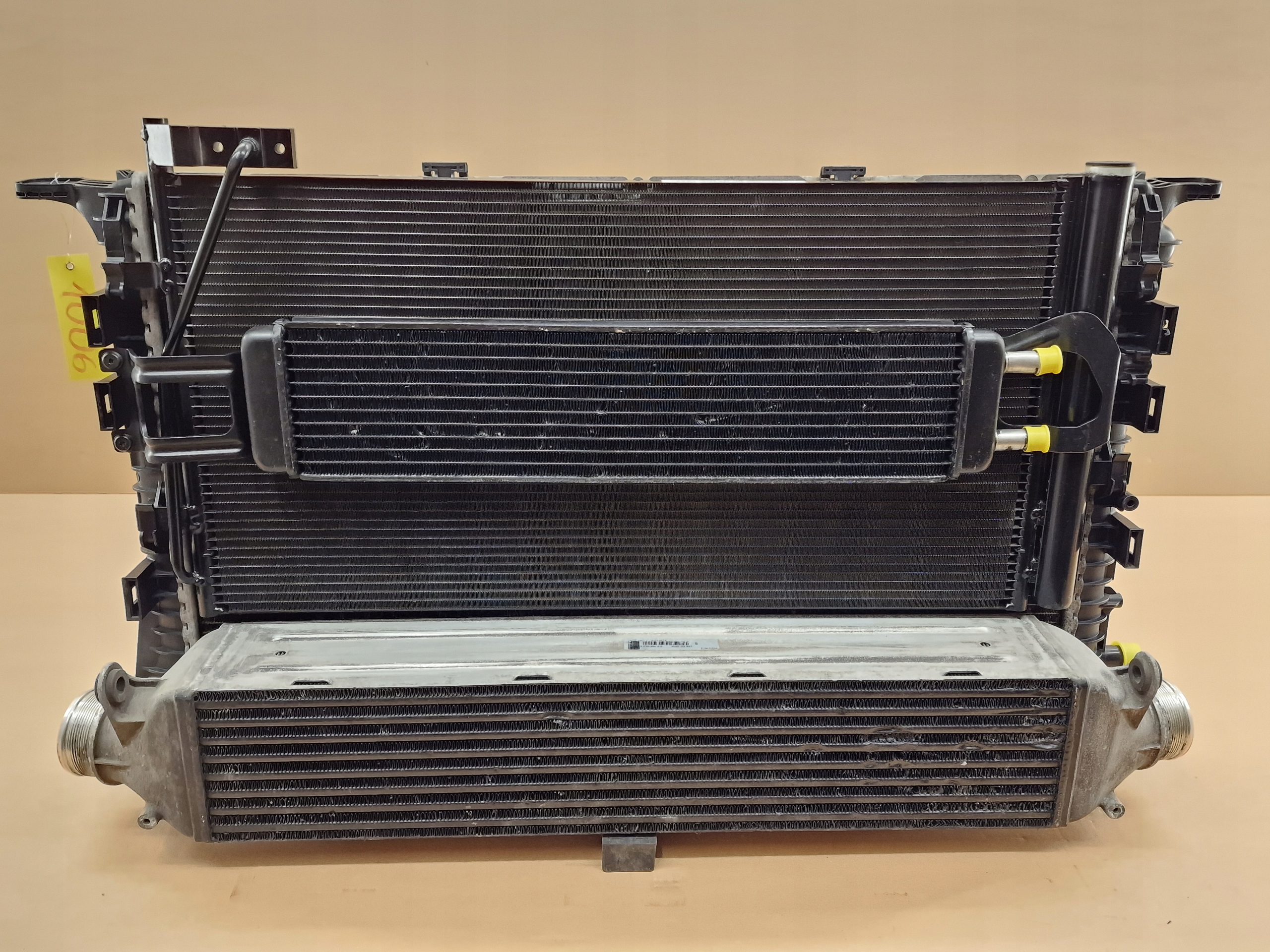 КОМПЛЕКТ РАДІАТОРИ AUDI Rsq3 Q3 RSu 2tfsi