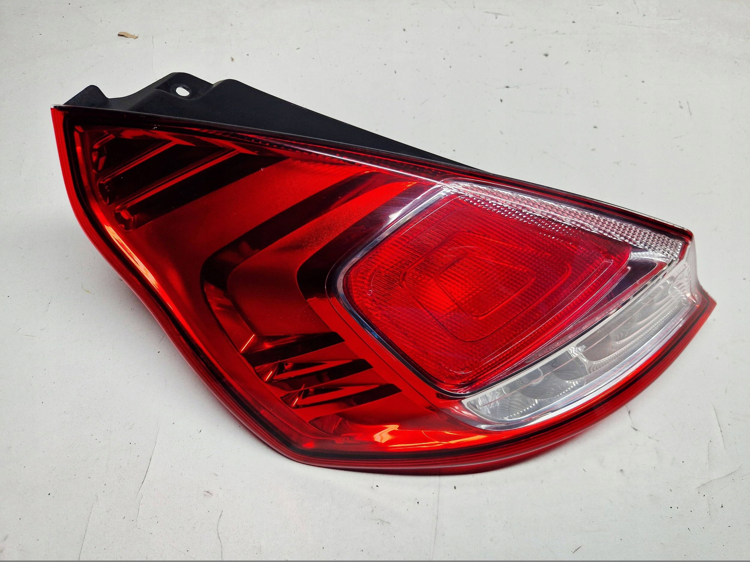 light rear left FORD FIESTA MK7 LIFT C1BB13405A
