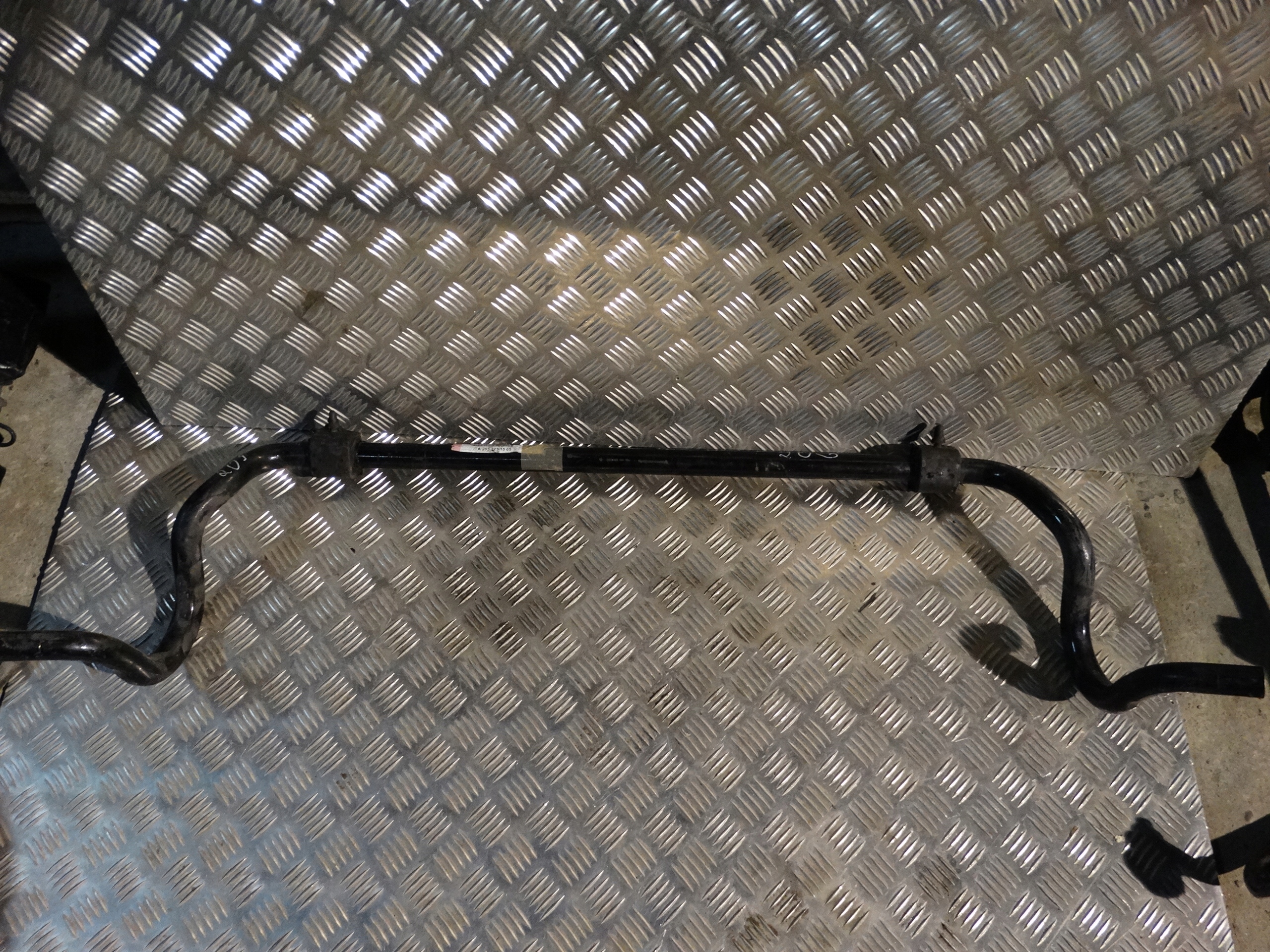 STABILIZATOR front MERCEDES W205 W213 W238 1