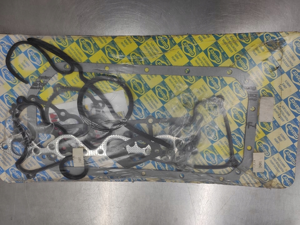 USZCZELKI OPEL CORSA NOVA 1.5 KADETT 1.7 ASTRA