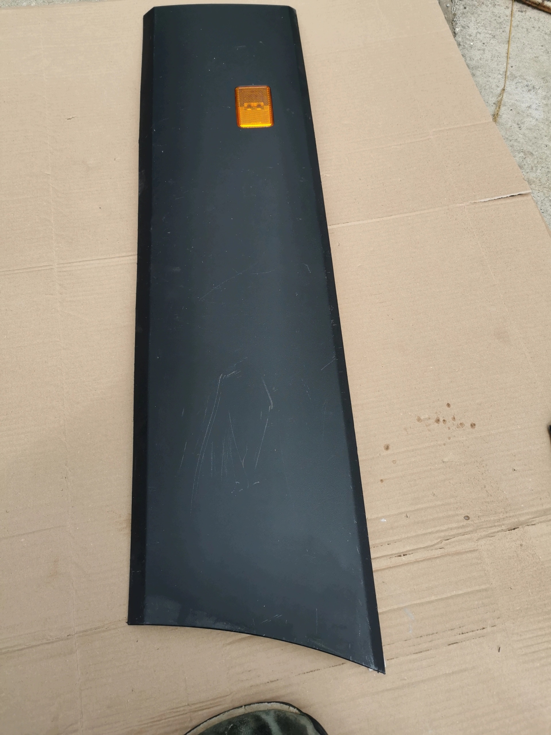 VW CRAFTER II MAN TGE moulding door right front 7C0854940 7C0.854.940