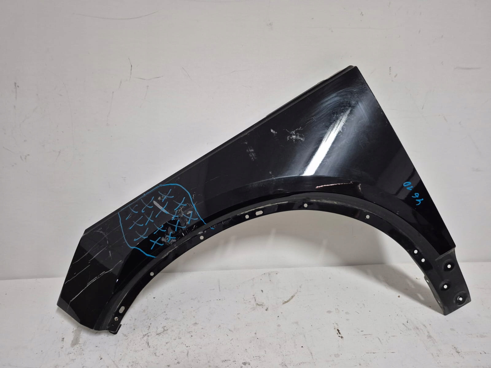 VOLVO XC40 II 17- fender left front front