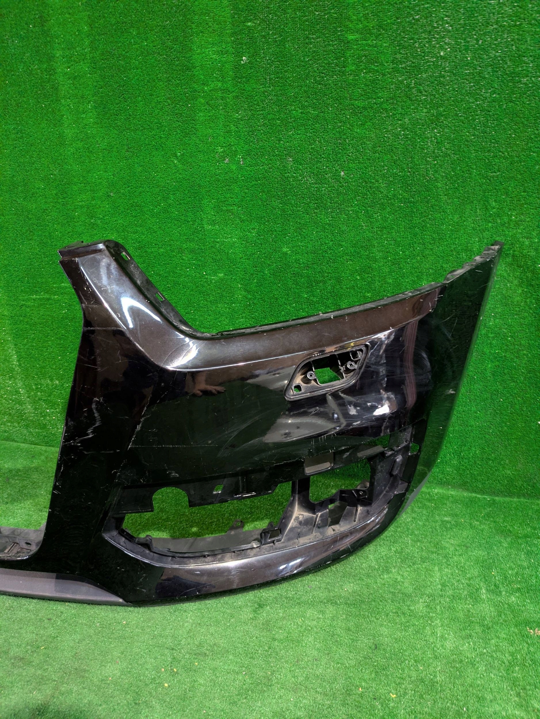 front bumper front AUDI Q3 and 8U