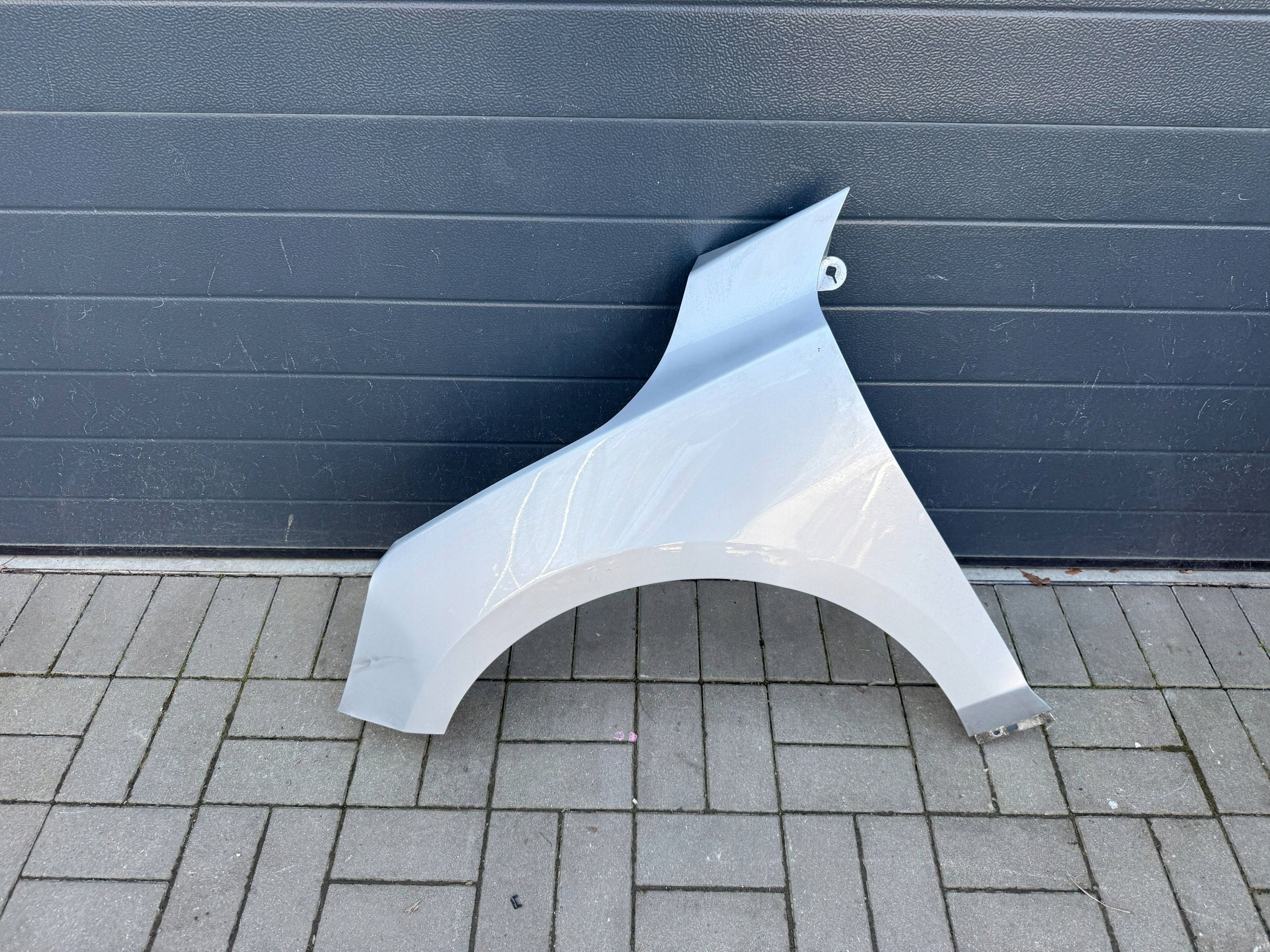 Ford Focus Mk-4 17- fender left front front