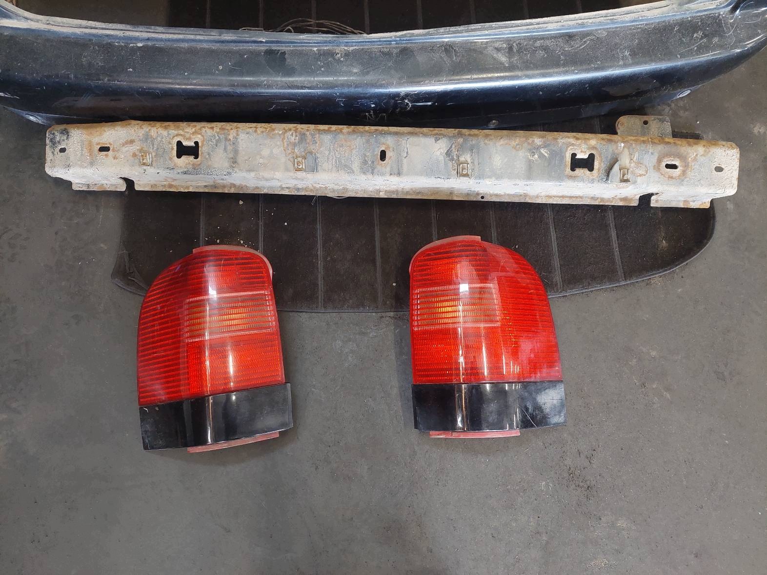 complete rear part VW SHARAN MK1 LIFT L041 trunk door boot bumper lights