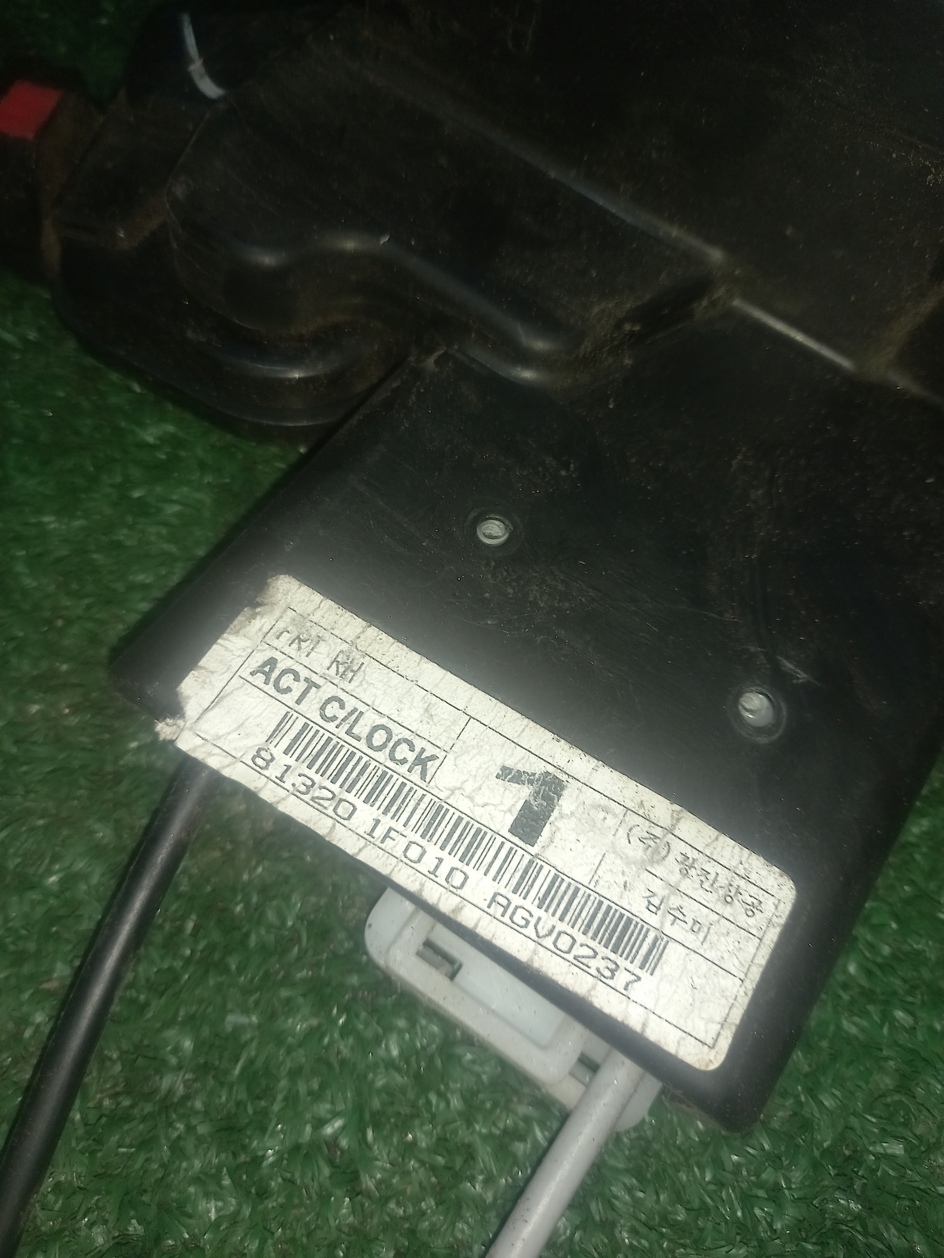 lock door right front KIA SPORTAGE 1