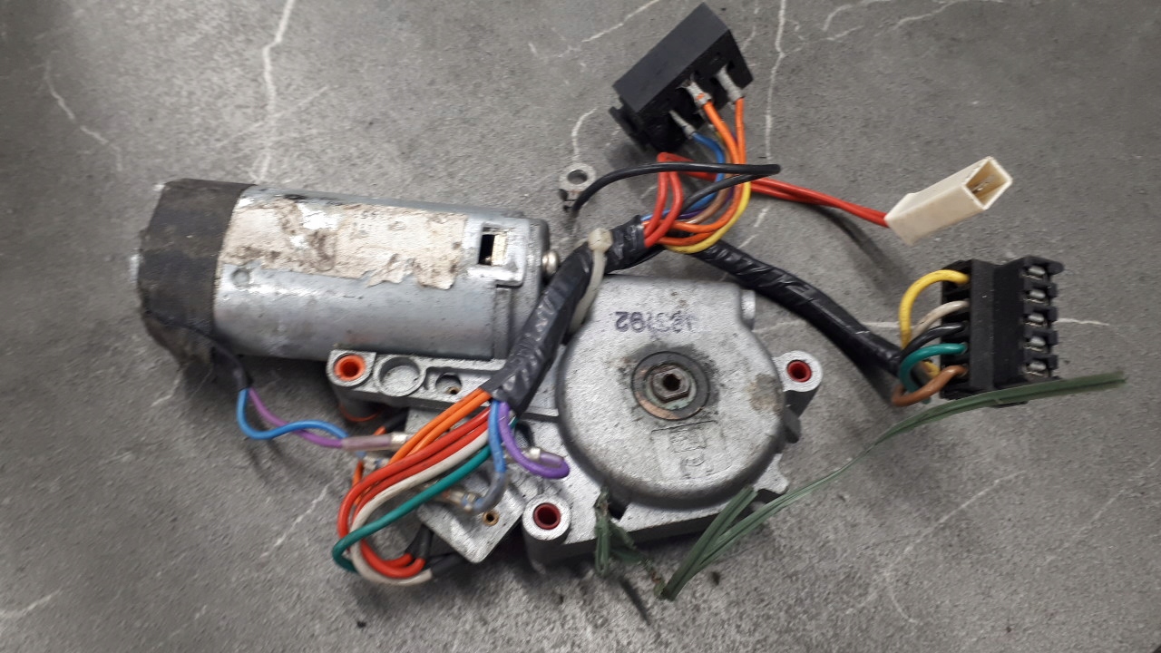 403820 silniczek szyberdachu renault megane I Numer katalogowy oryginału 403820