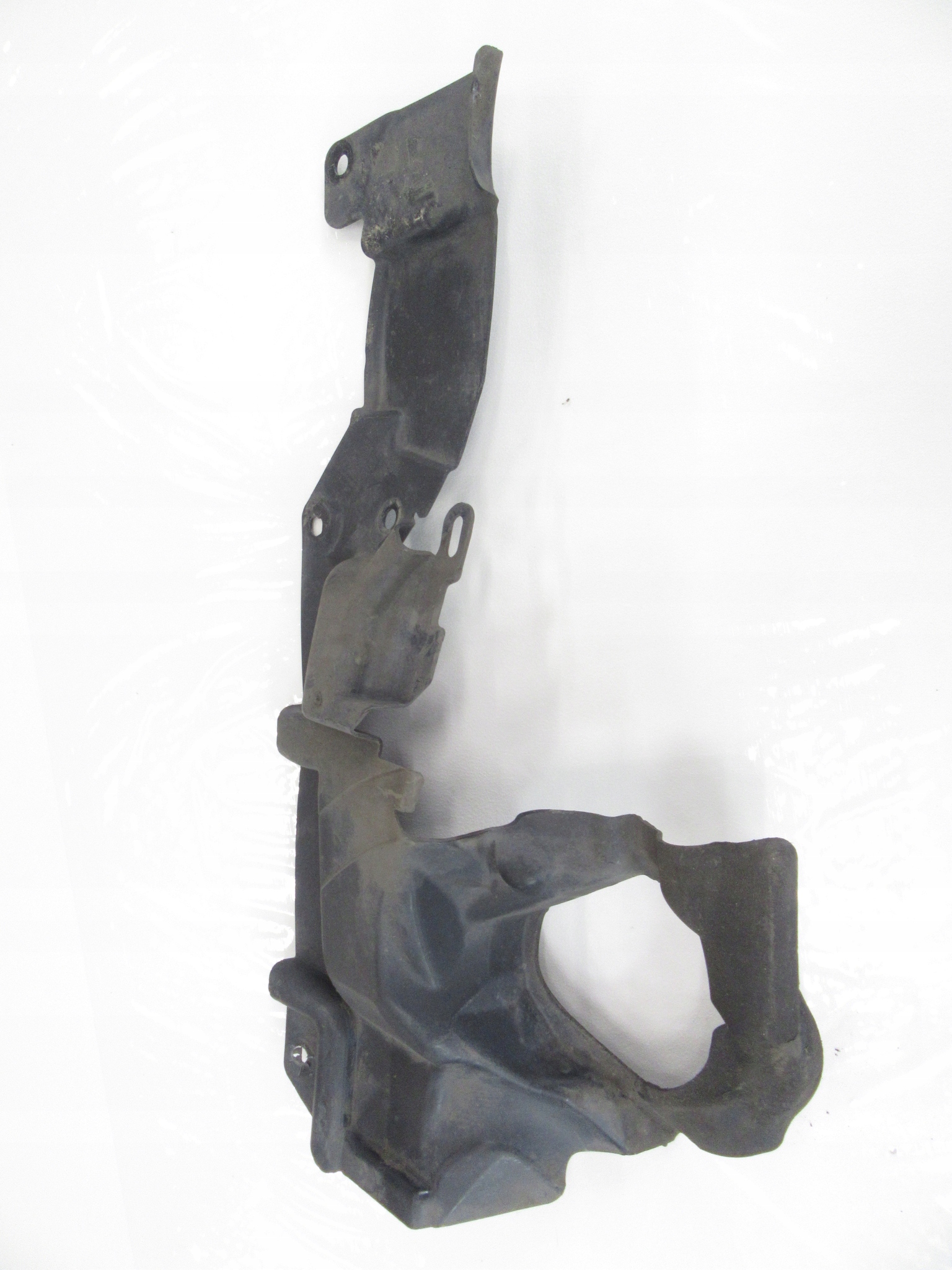 fedél a motrot bal eleje BMW e81 e82 e84 e87 e88 e90 e91 e92 e93 DIESEL