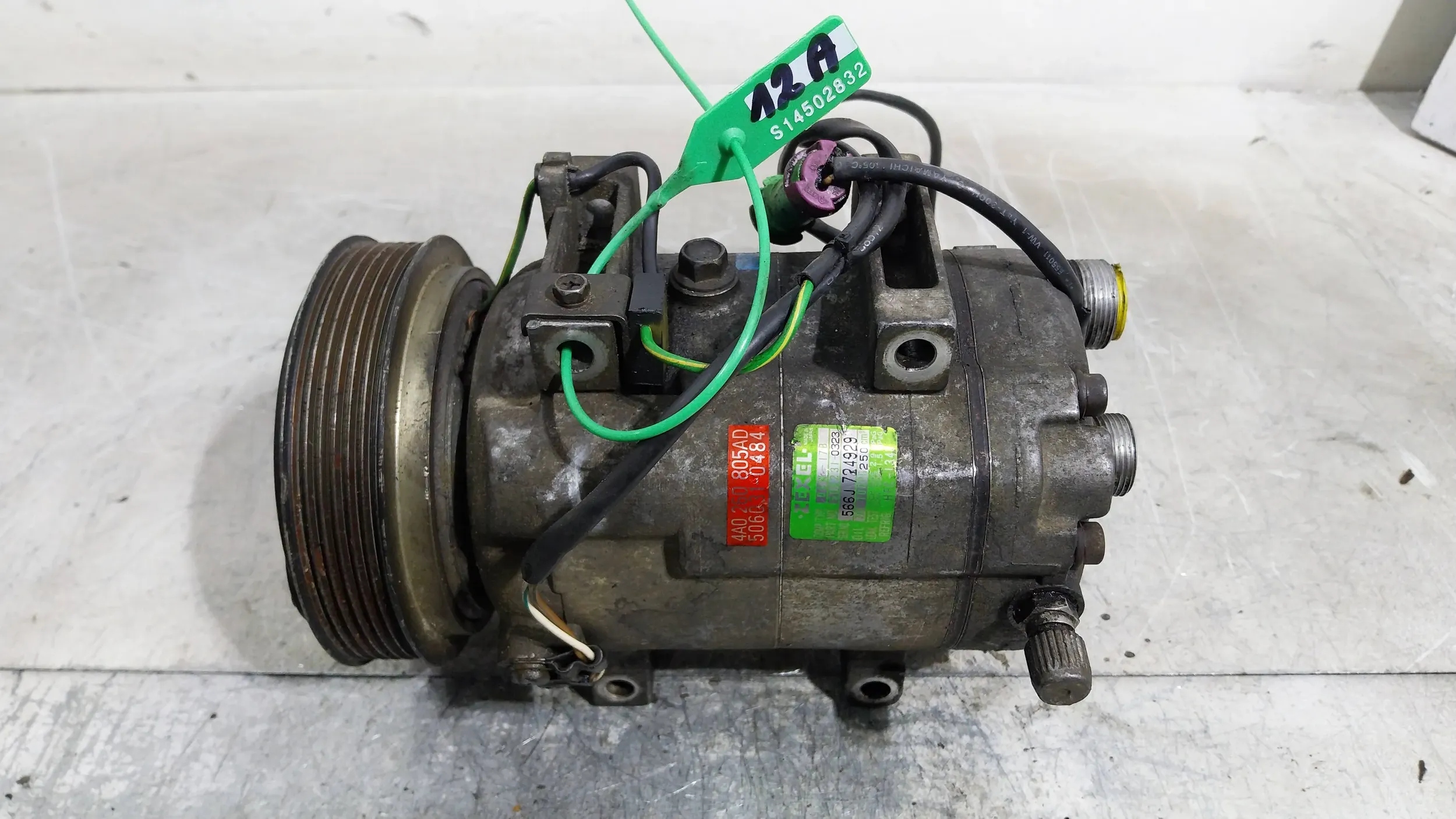 compressor of the air conditioning compressor; 4A0260805AD Audi A6 C4 2.5 TDi