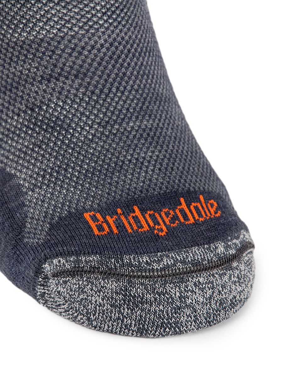 Skarpety w góry Bridgedale Hike Ultra Lt T2 Merino P Crew - navy 40-43 Kolor niebieski