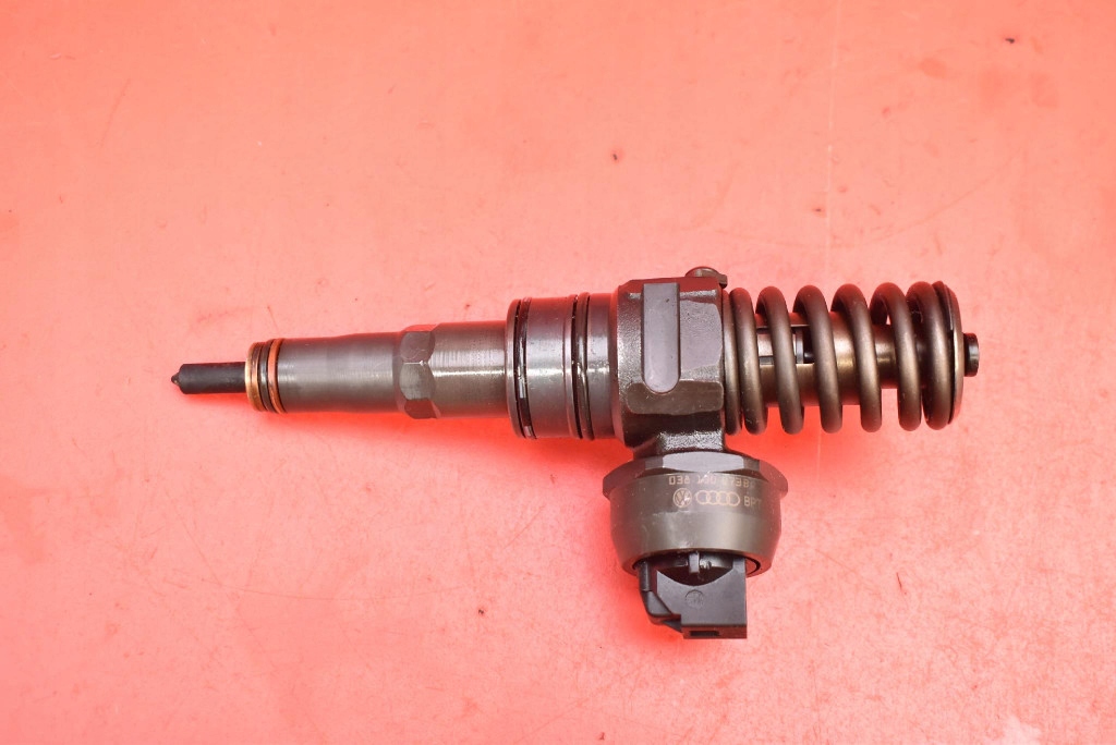Einspritzdüse Einspritzdüse 0414720312 VW PASSAT B6 2.0 TDI 140 KM 05-10