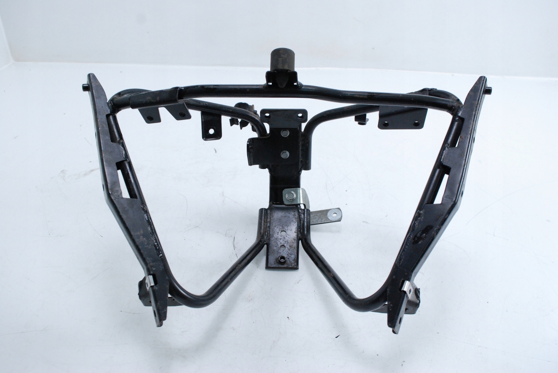 Передняя рама Piaggio X10 350 12-