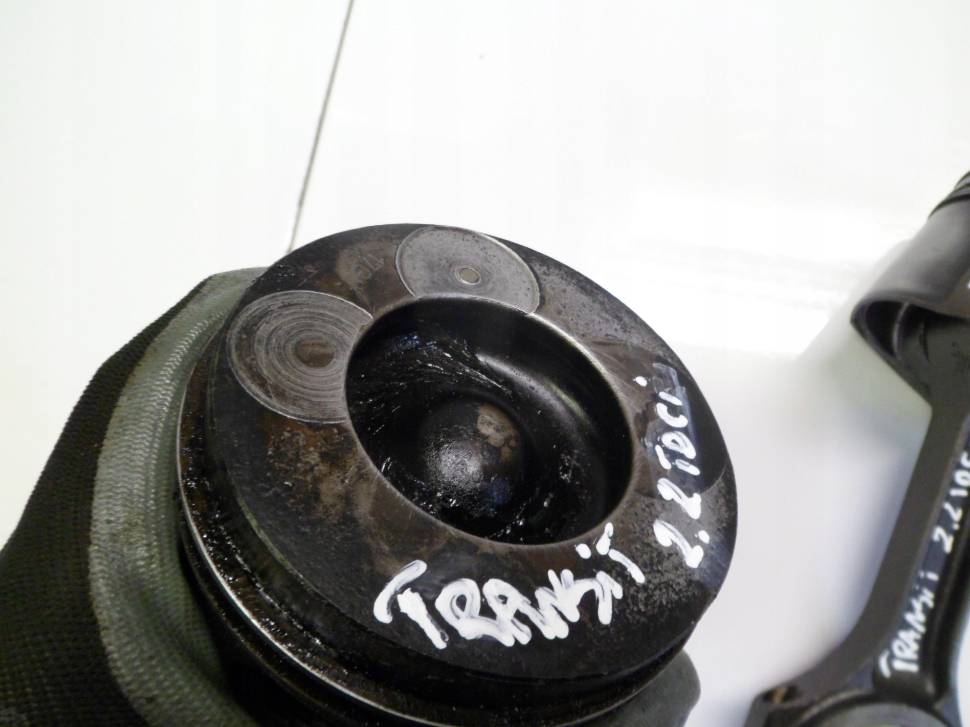 FORD TRANSIT MK7 2.2TDCI piston with connecting rod