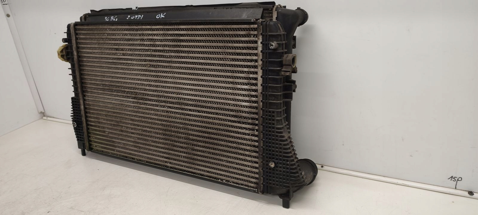 chladiče vody vzduchový ventilátor VW Passat B6 2,0 TDI CR