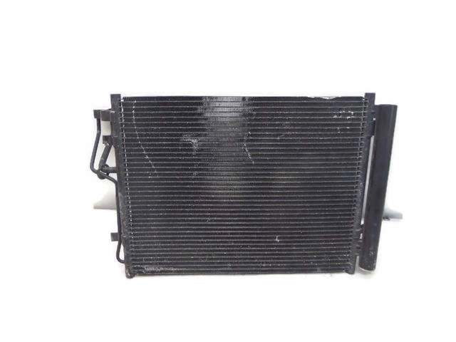 18AW0021 - Hyundai I30 1.6 CRDi радіатор кондиціонера