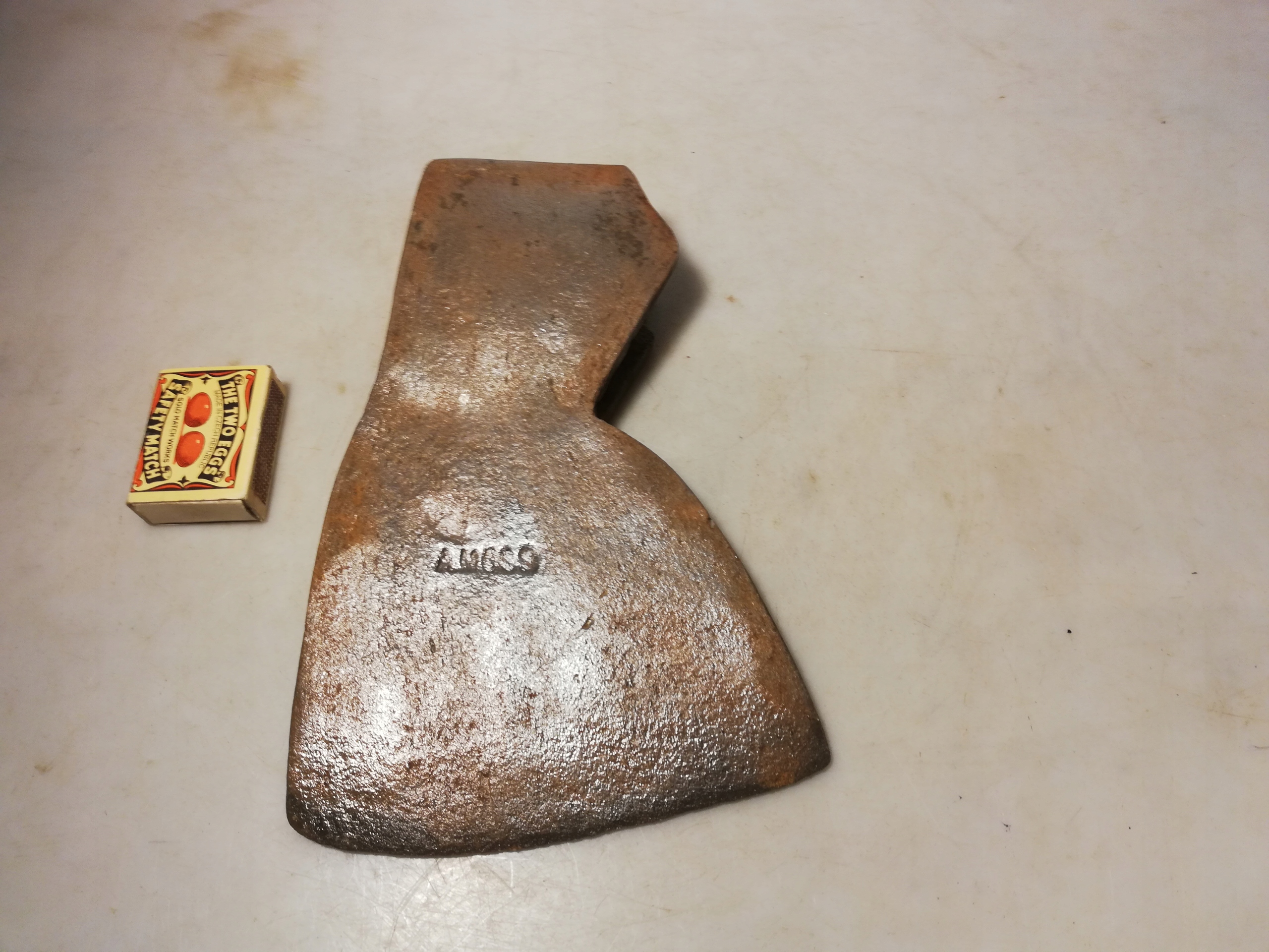 Stara markowa siekiera 2,20 kg