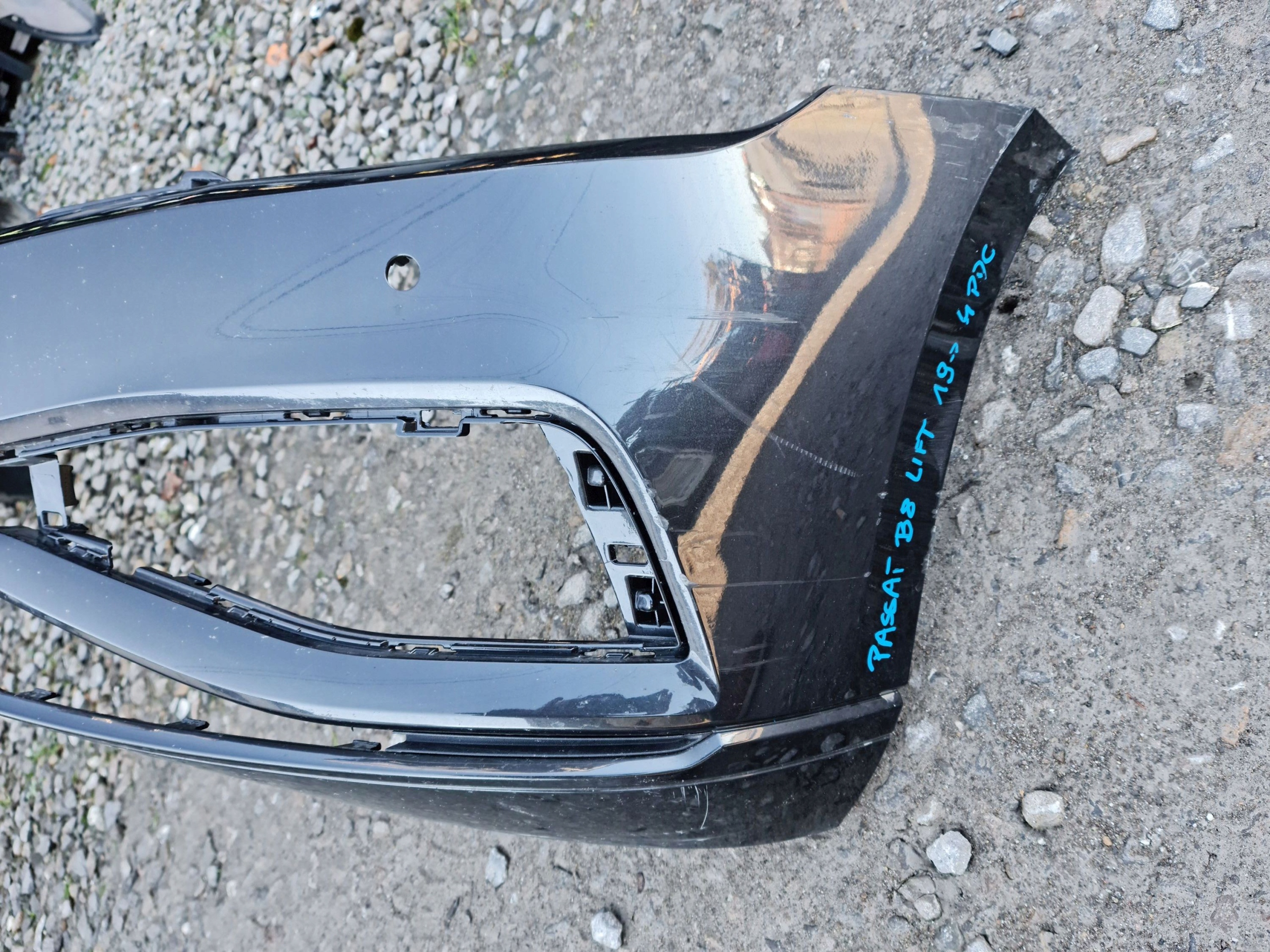front bumper VW PASSAT B8 LIFT 2019R->