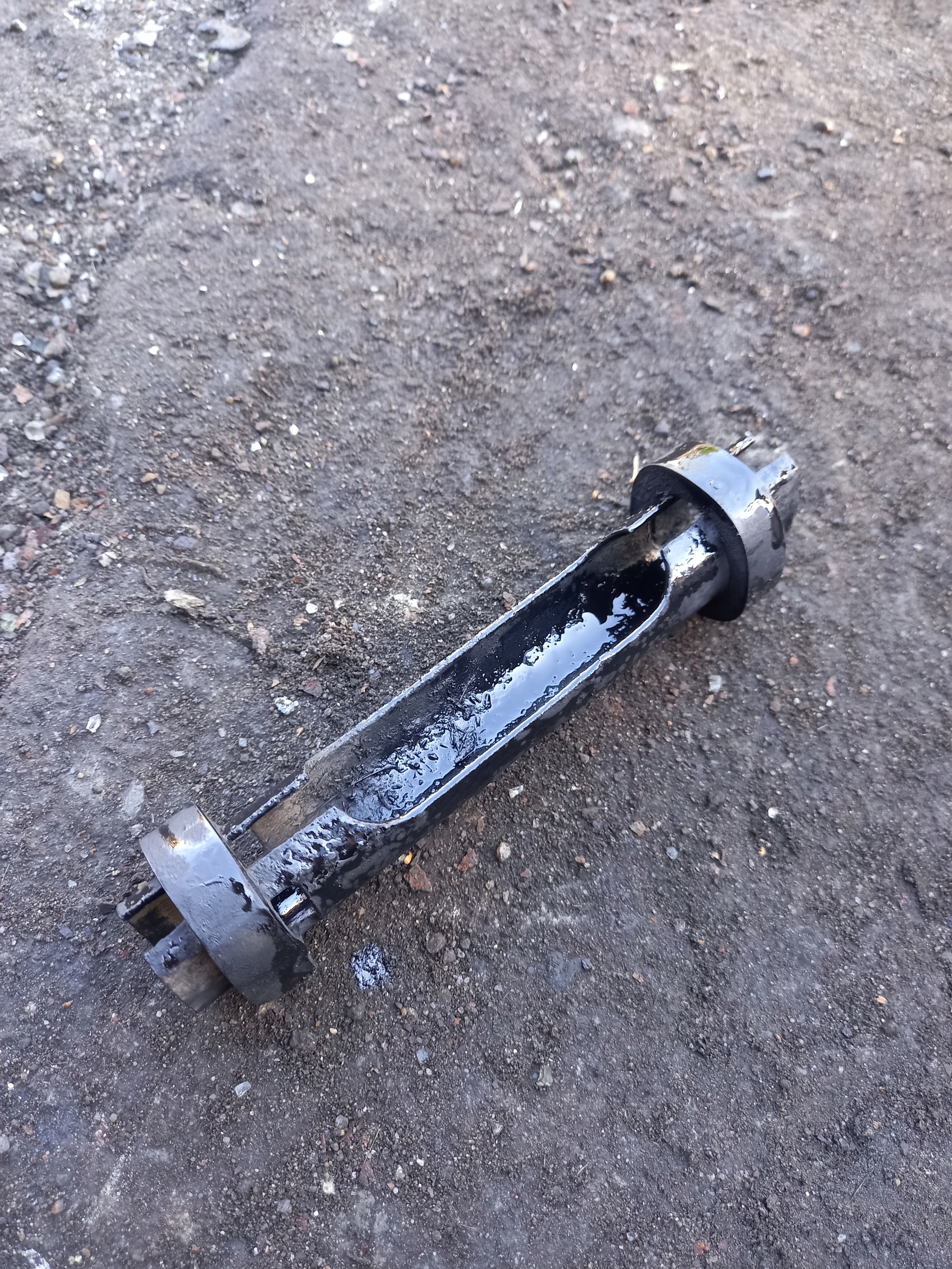 Łącznik linek rurka hamulca ręcznego zdrowa OPEL CORSA B C