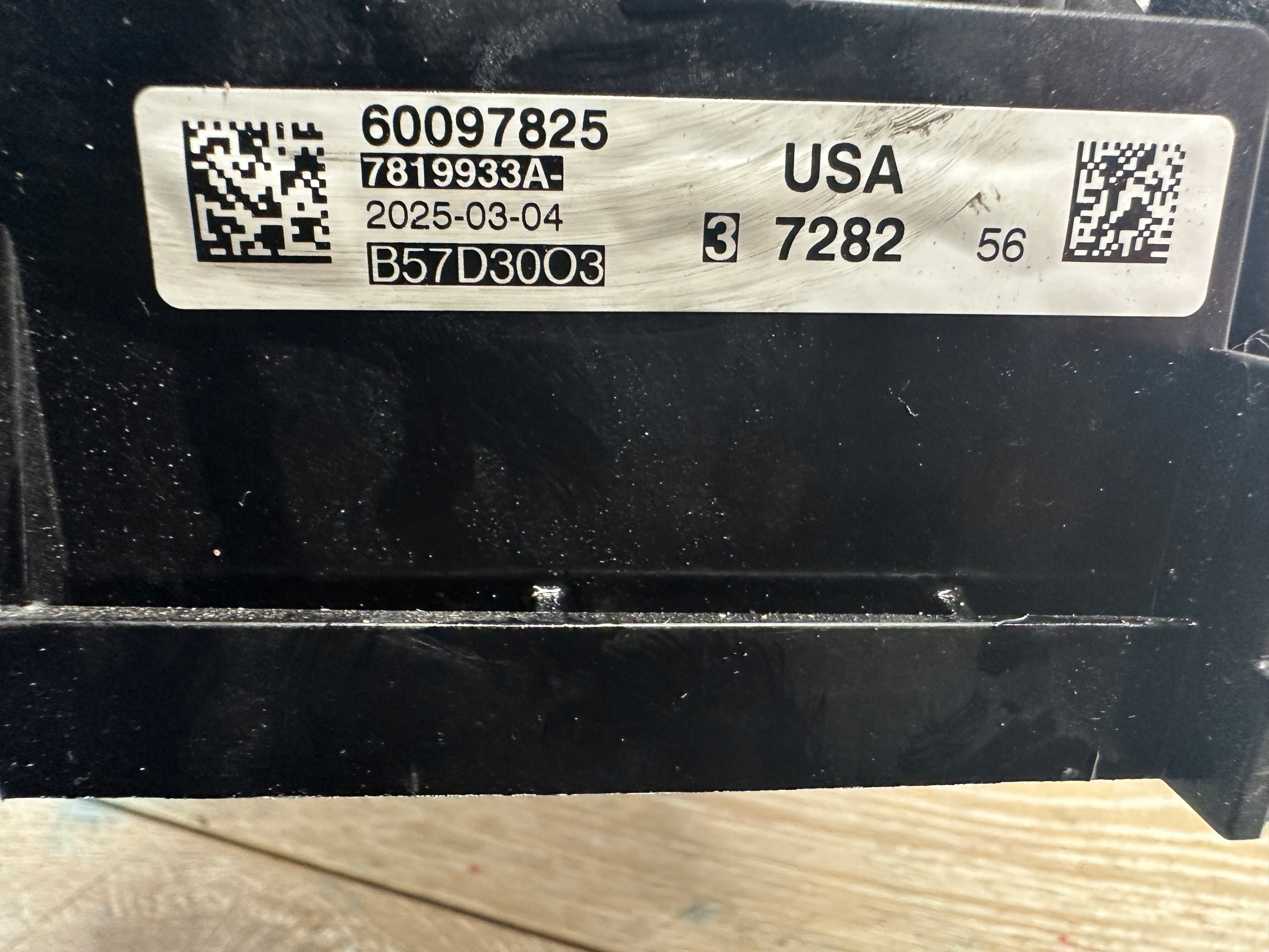BMW GX G07 B57 Abdeckung der Ventile 7819544 8597274