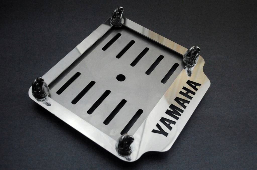 РАМКА НОМЕРНОГО ЗНАКА МОТОЦИКЛА-YAMAH