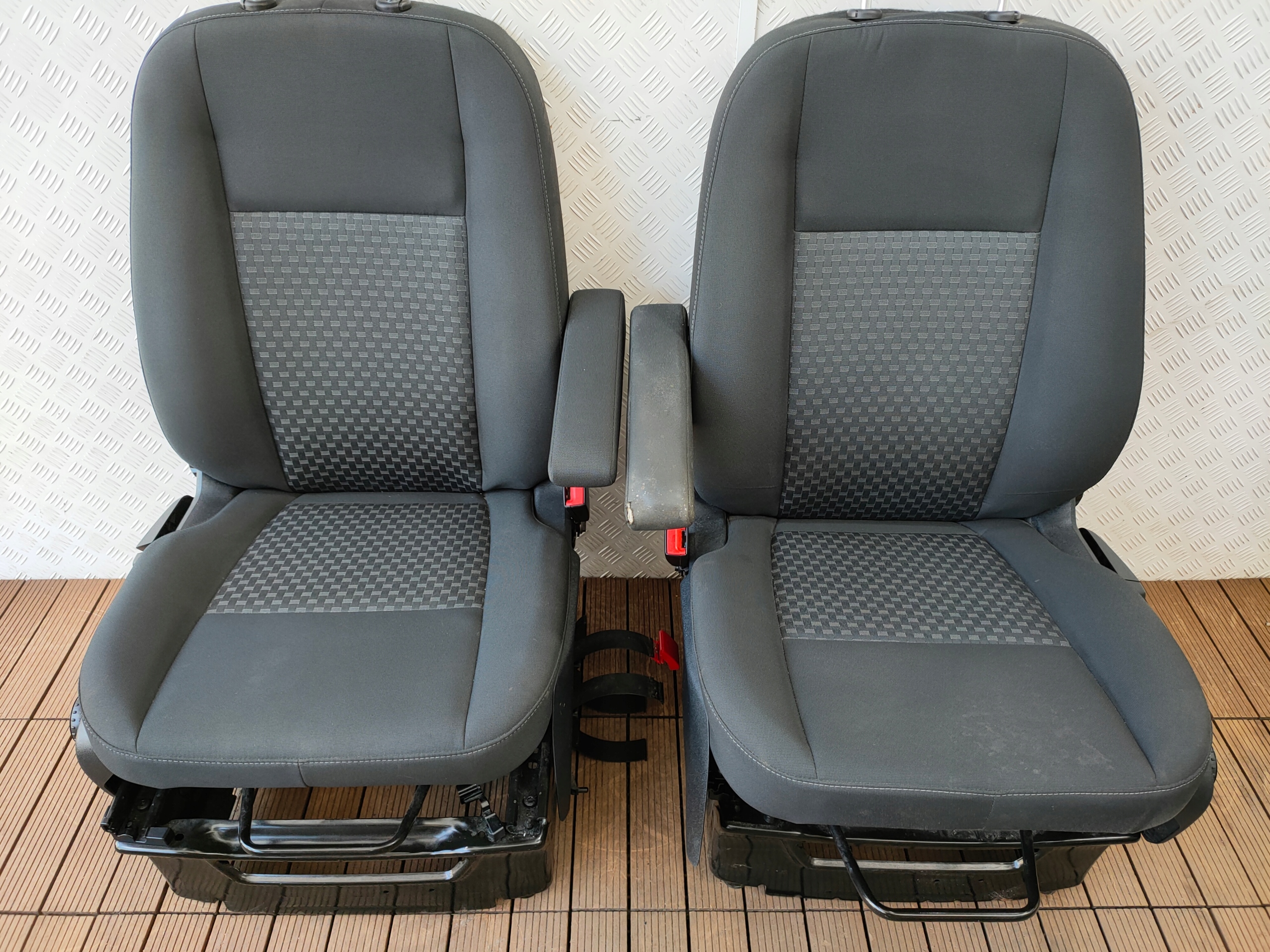 FORD TRANSIT CUSTOM LIFT 19-24 seat front left driver´s front GRZANY EU