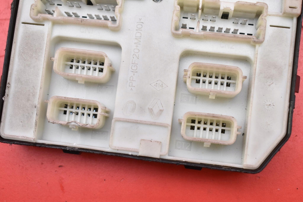 control unit module USM 284B61770R RENAULT MEGANE SCENIC 3 III 1.6 DCI 130 KM