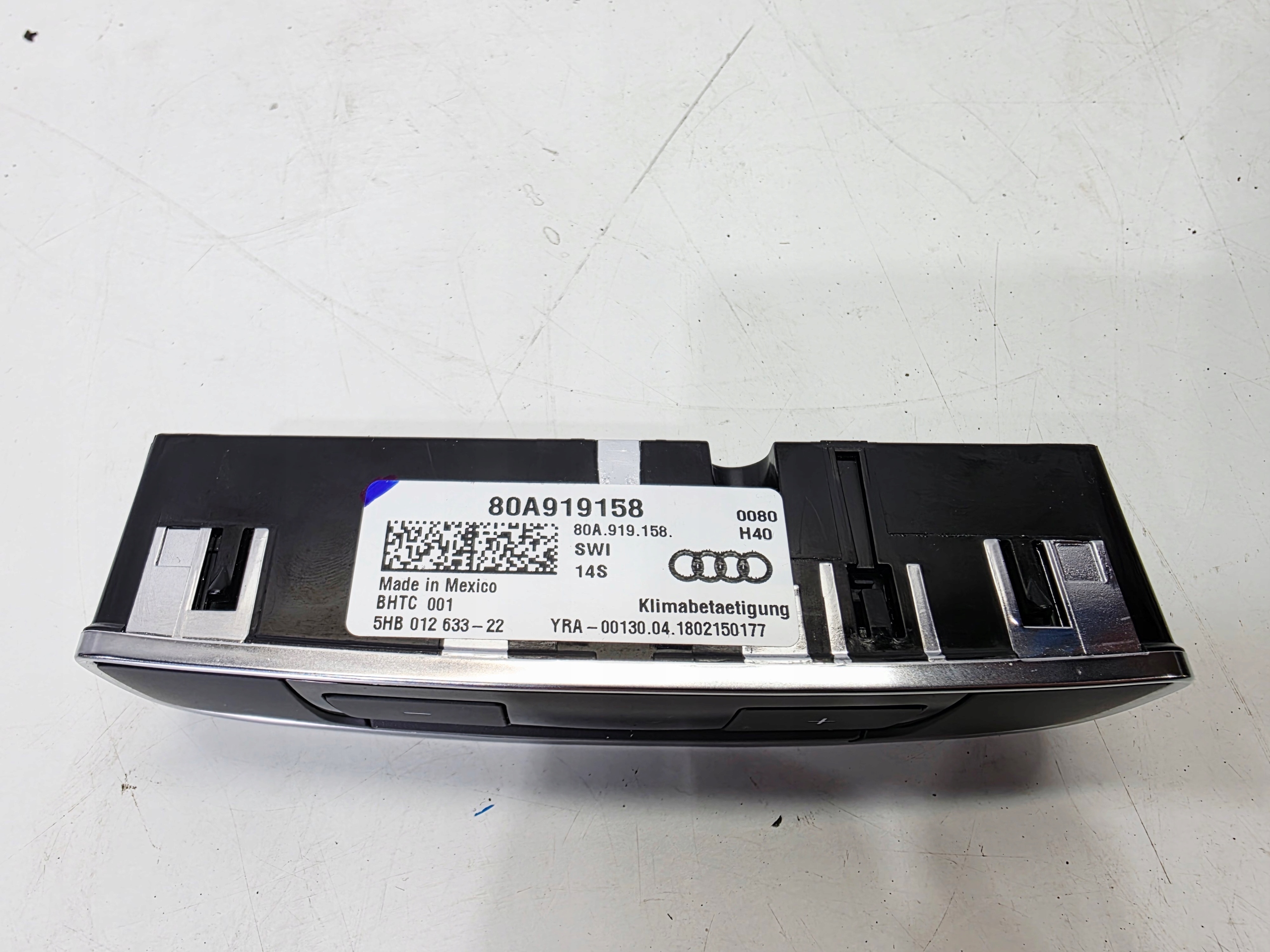 PANEL DMUCHAWY a klímának far AUDI Q5 FY 80A919158