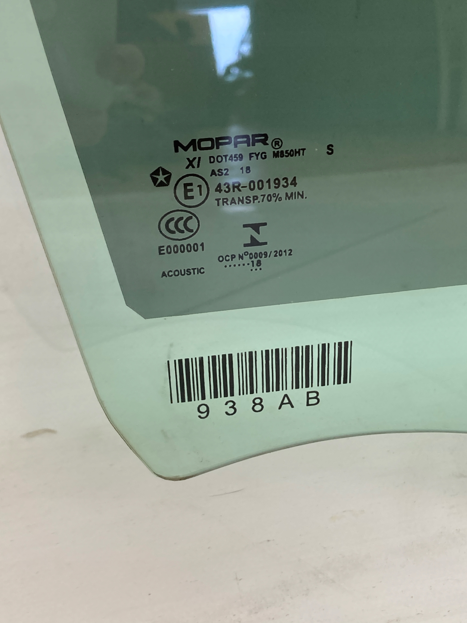 Chrysler Pacifica 2018 window front side right front