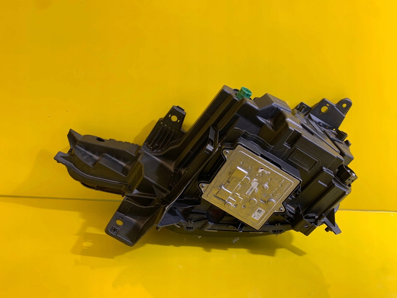 light front right Alfa Romeo Milano Junior 24- Full Led