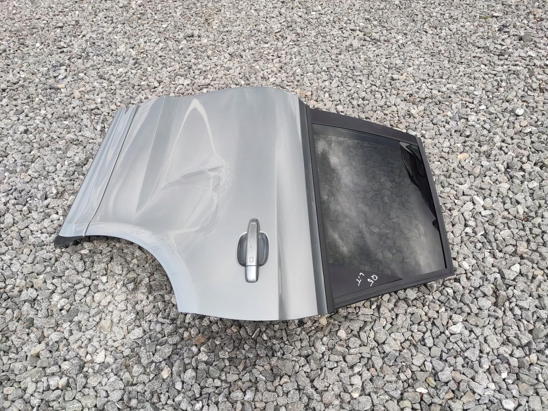 door left rear part rear. AUDI Q5 and 8R 2008-2016
