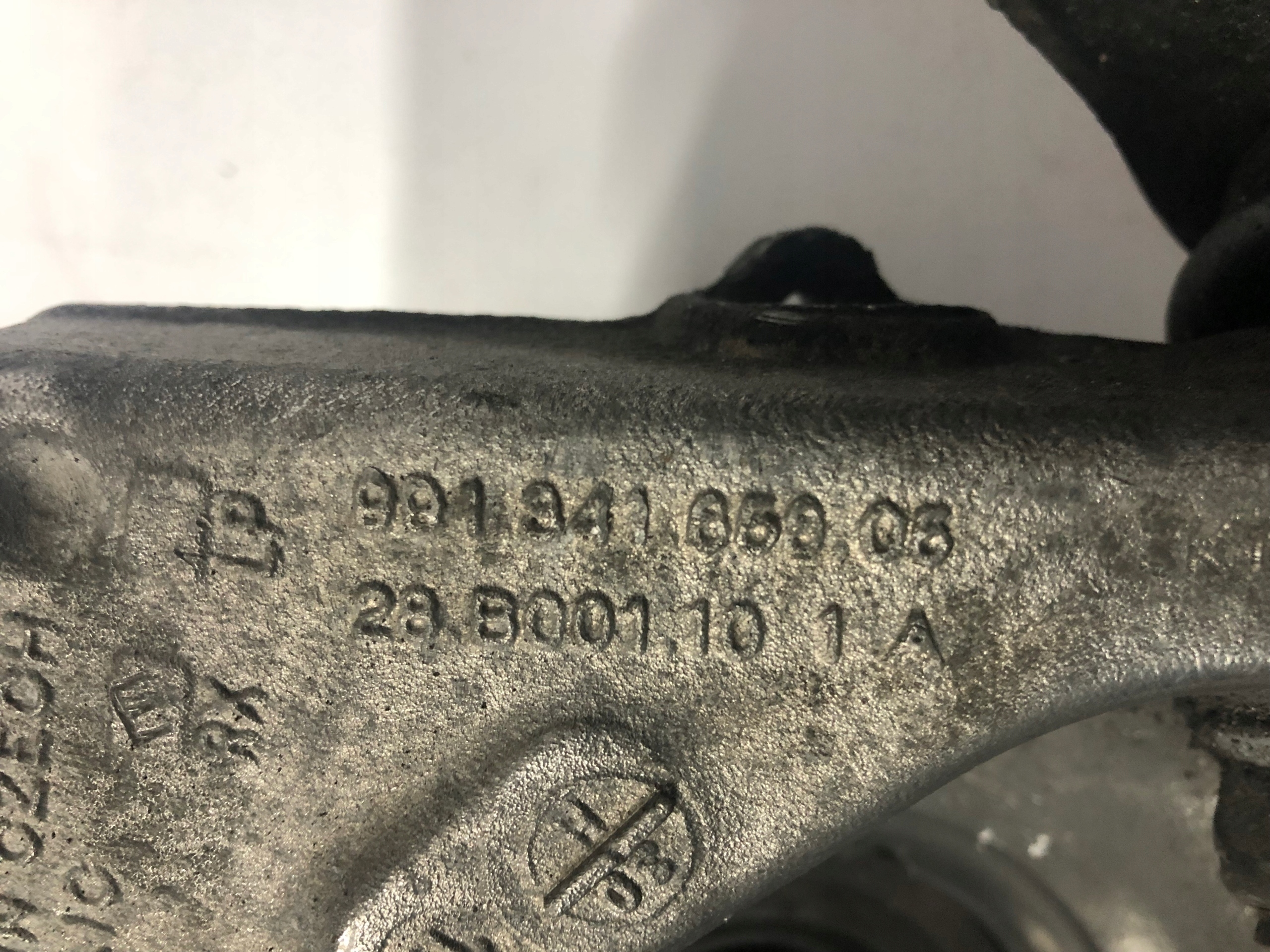 swing right arm shock absorber PORSCHE 911 991