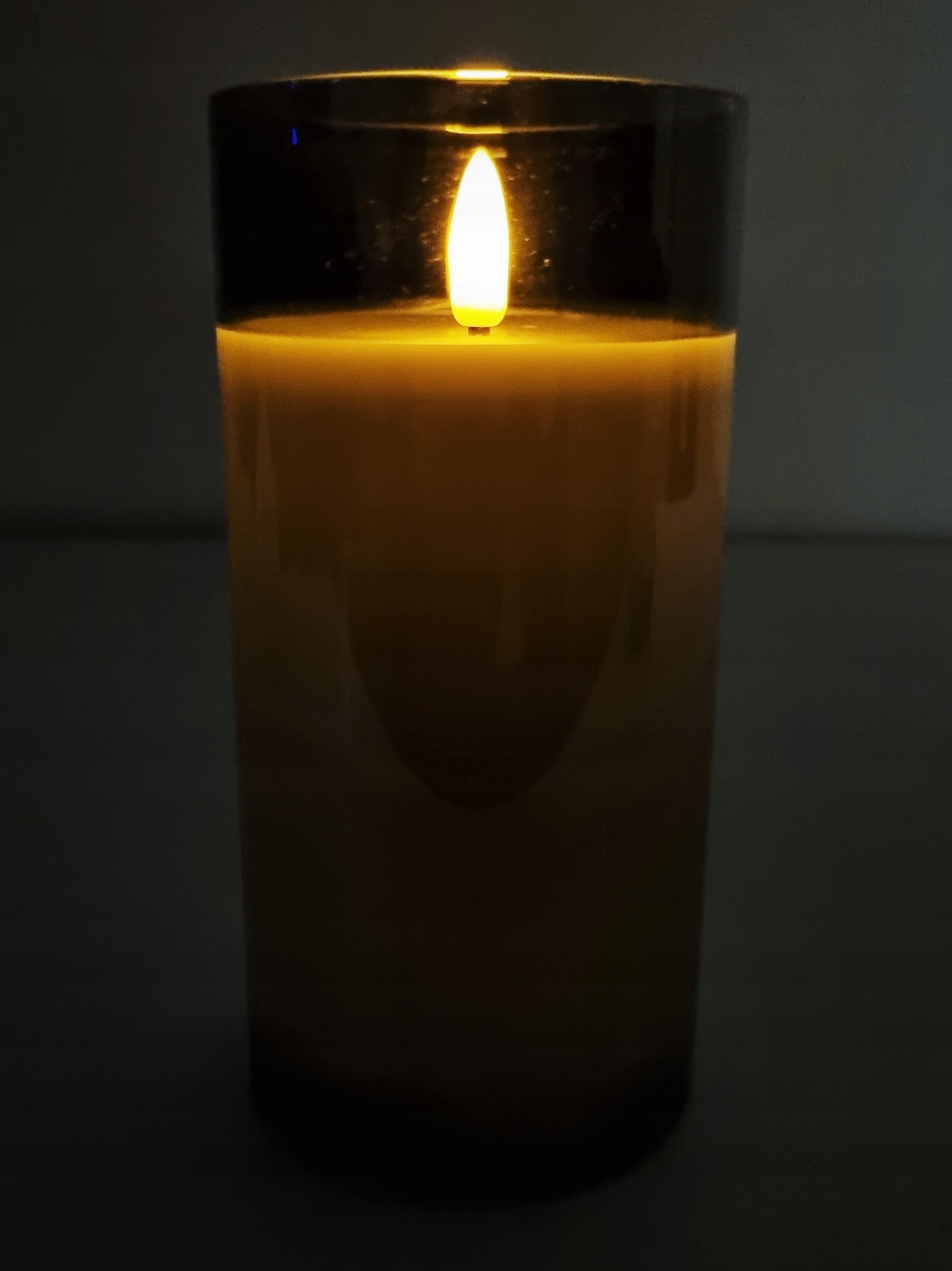 SZKLANA ŚWIECA LED ŚWIECZKA DYMIONE SZKŁO NA BATERIE SZKLANA ŚWIECZKA Stan opakowania oryginalne