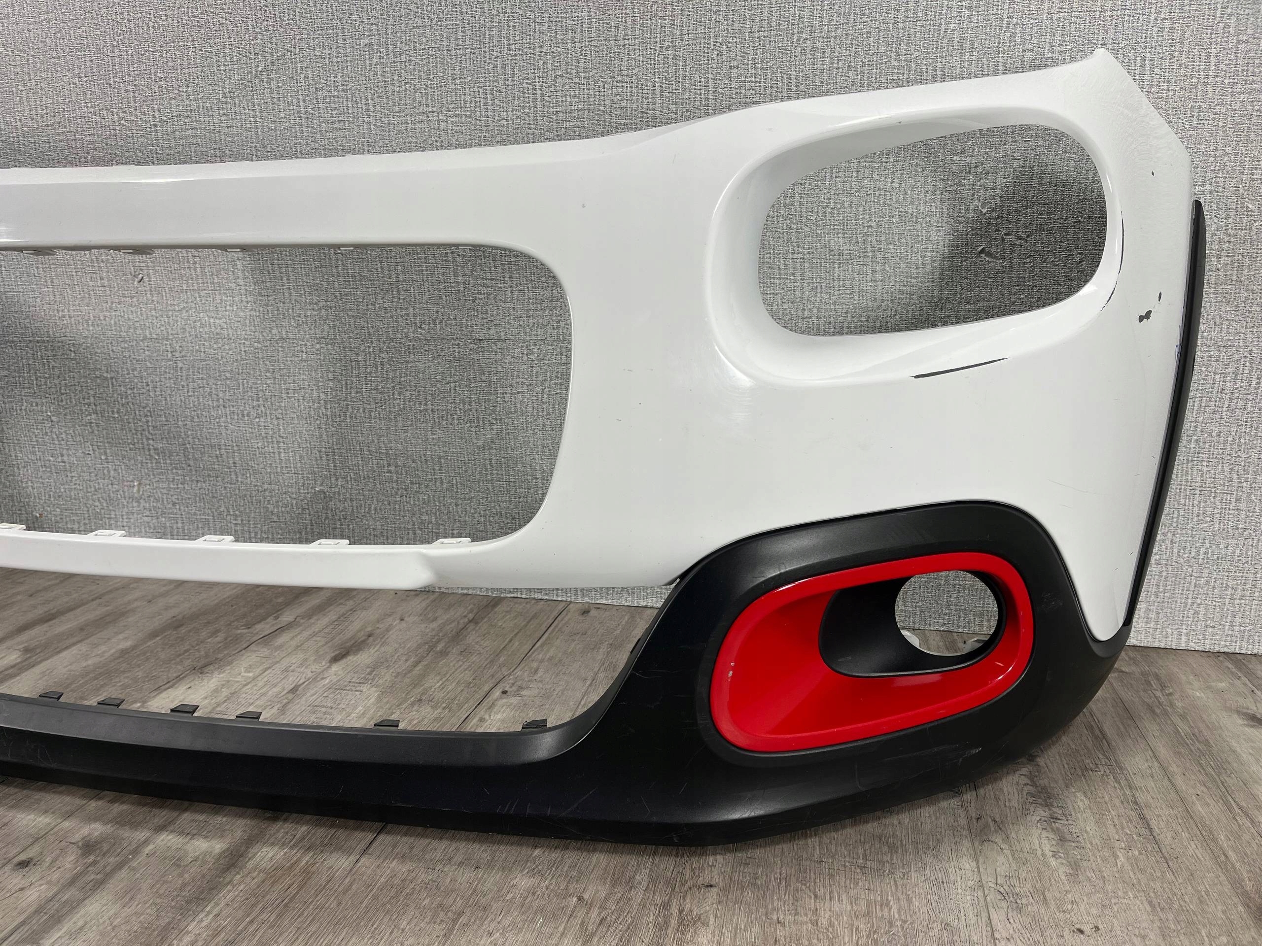 CITROEN C3 III 2016 - 2020 bumper front 9813378877