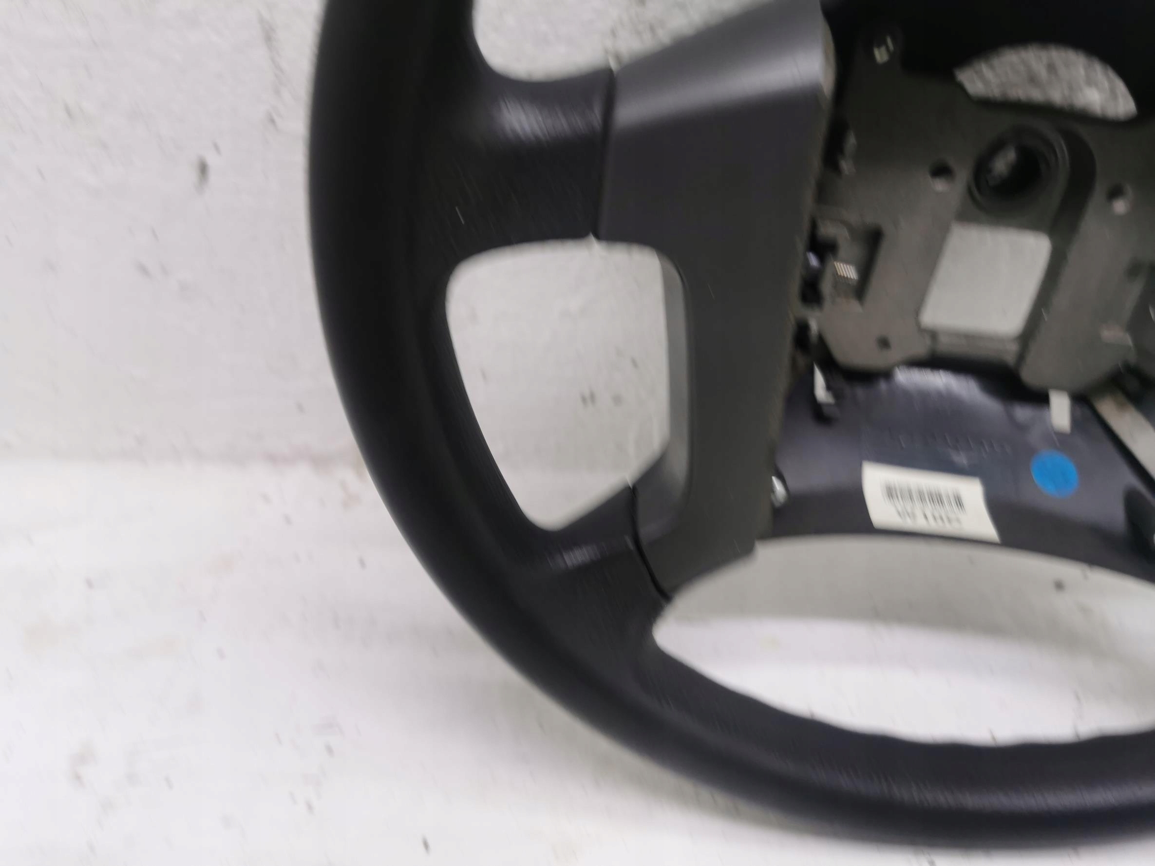 volante KIA SORENTO e 56120-3E100 02-09