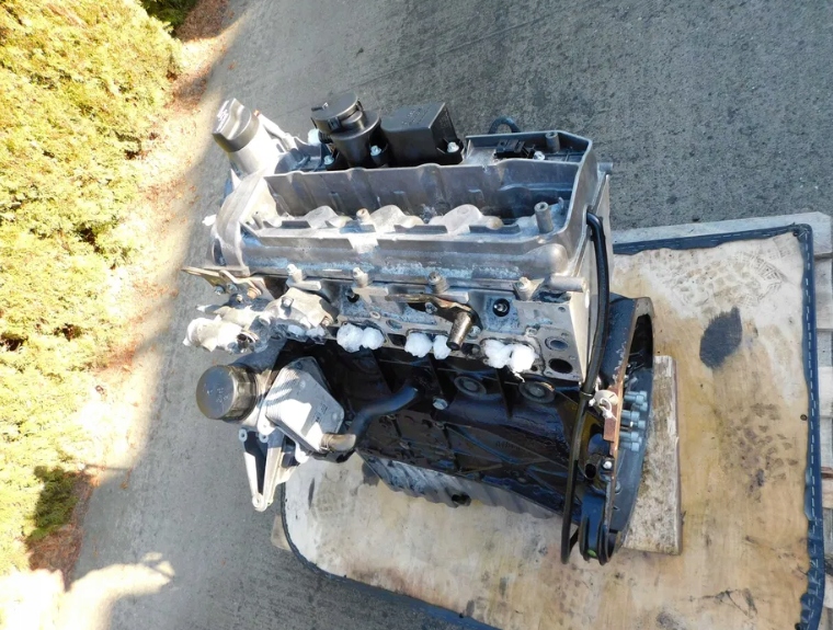 Mercedes Sprinter 906 2.2 cdi 646 engine for BITURBO 150 koni nice BDB