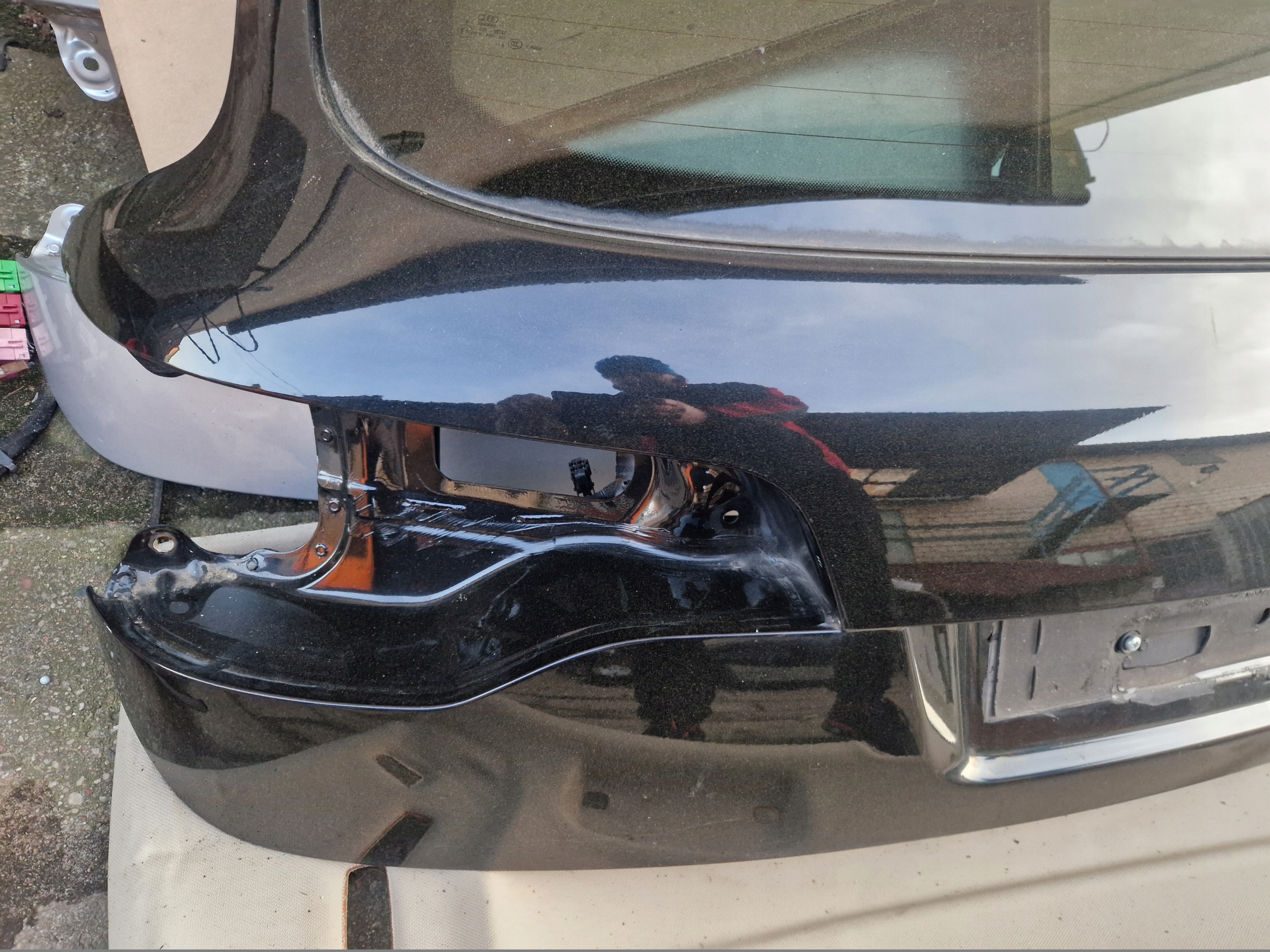 AUDI Q7 4L trunk door boot black