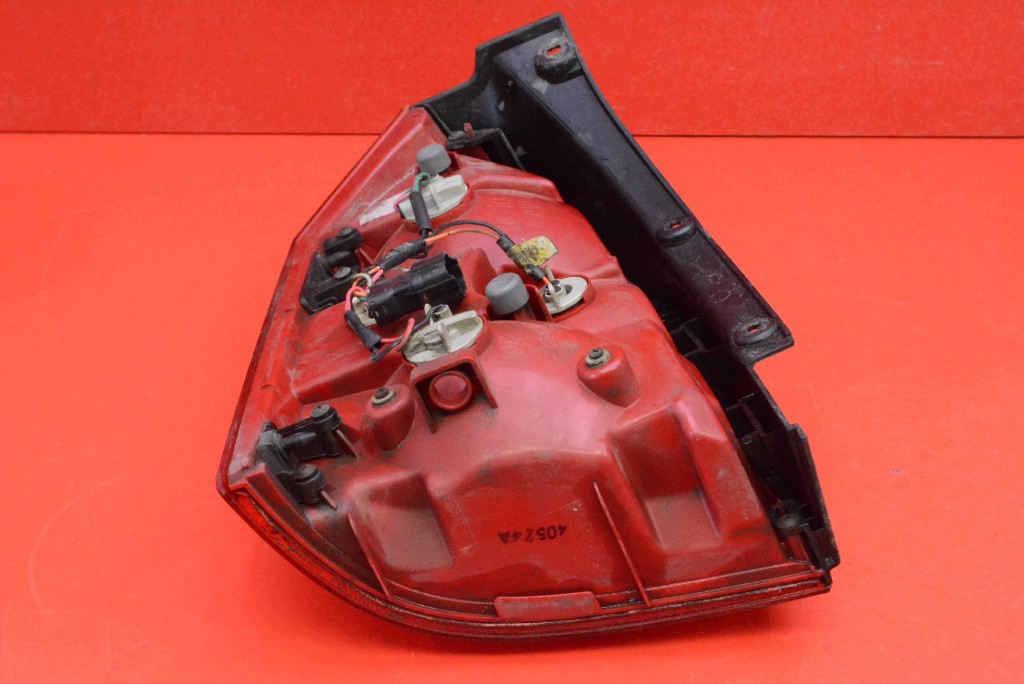 light right rear part rear 92402-2E0 HYUNDAI TUCSON 1 and 04-10