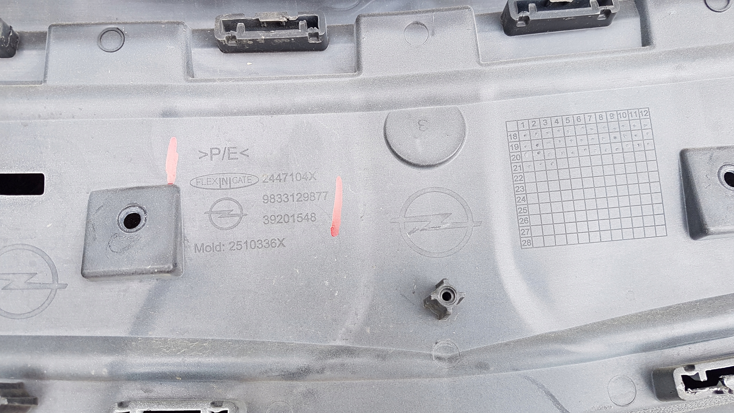 Opel Zafira Kühlergrill FRONTGRILL Kühlergitter - Thumbnail 10