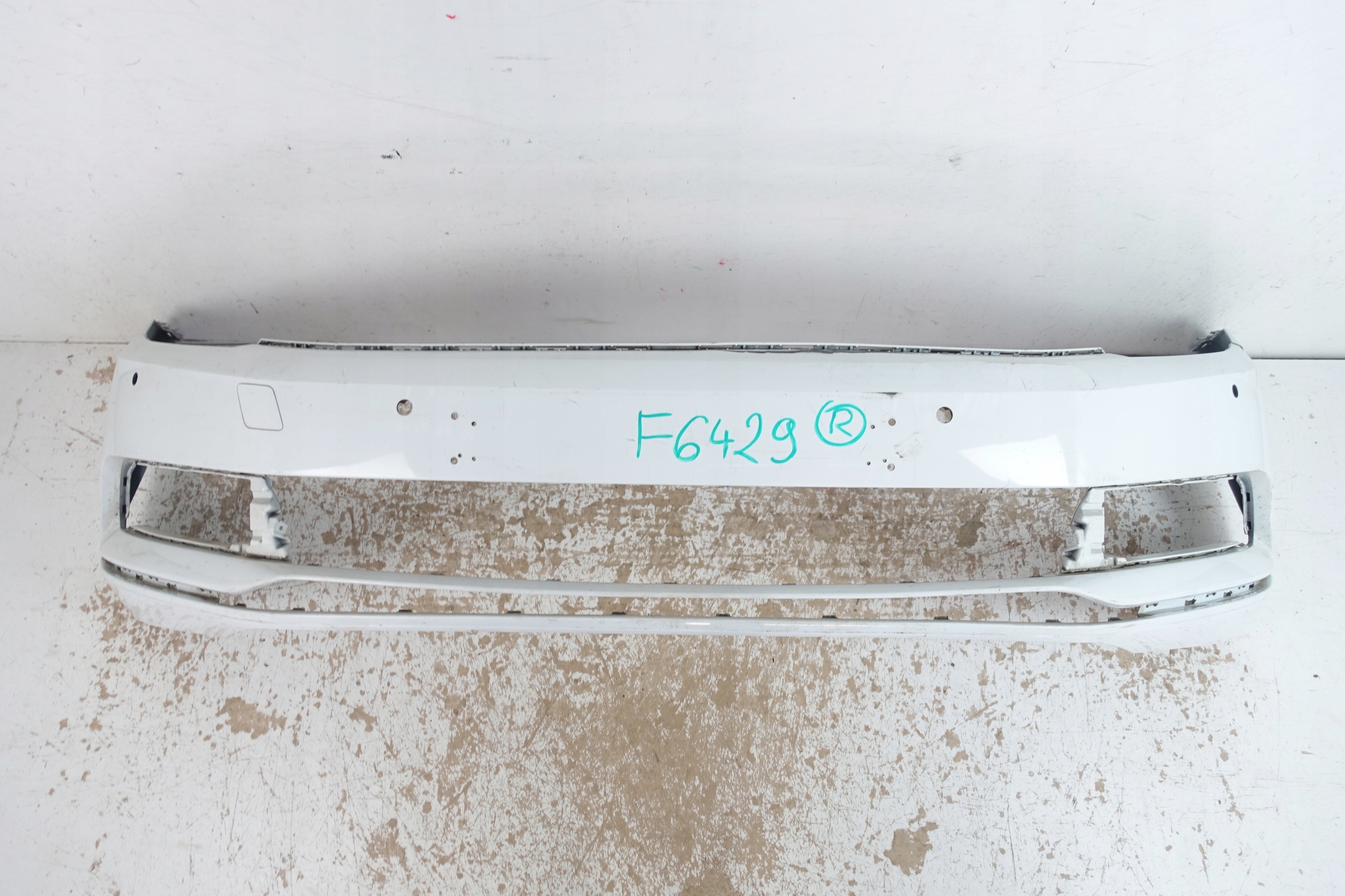 VW PASSAT B8 2014- bumper front front 3G0807221
