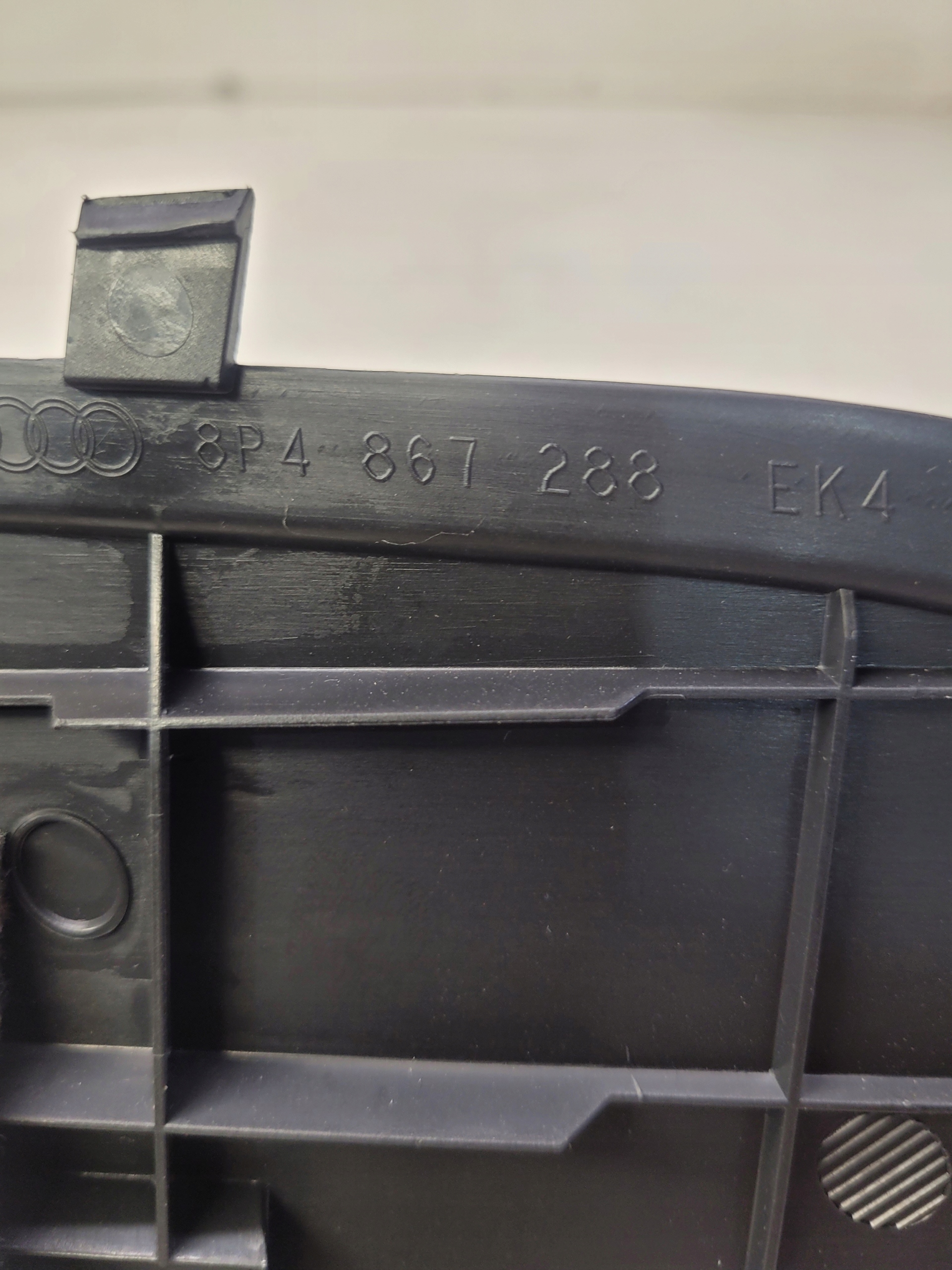 Blende Abdeckung SLUPKA rechts heck AUDI A3 8P 5-D 8P4867288