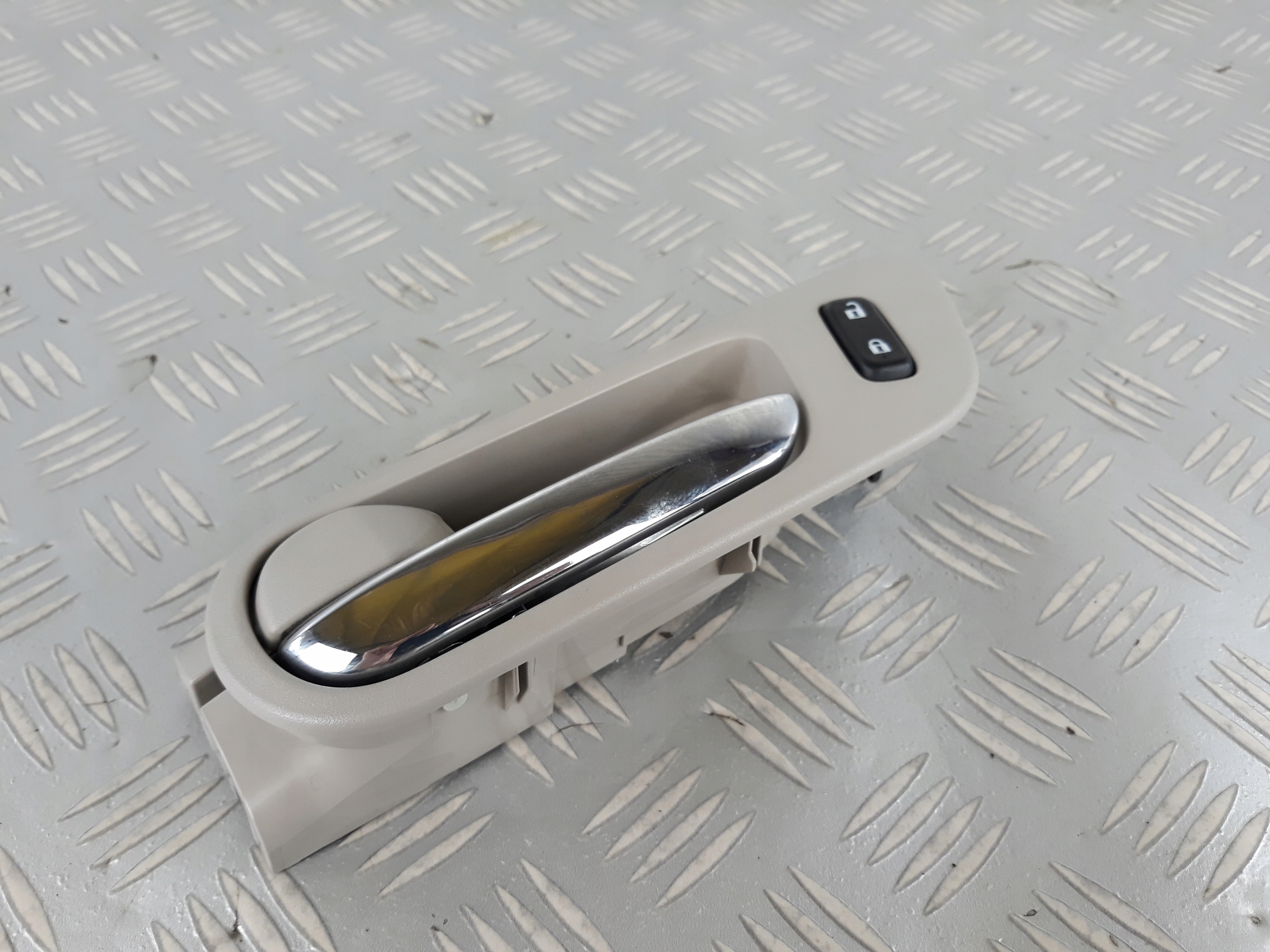 CX-9 2006 - Внутрішня ручка дверей ліва передня MAZDA CX - 9 CX 9