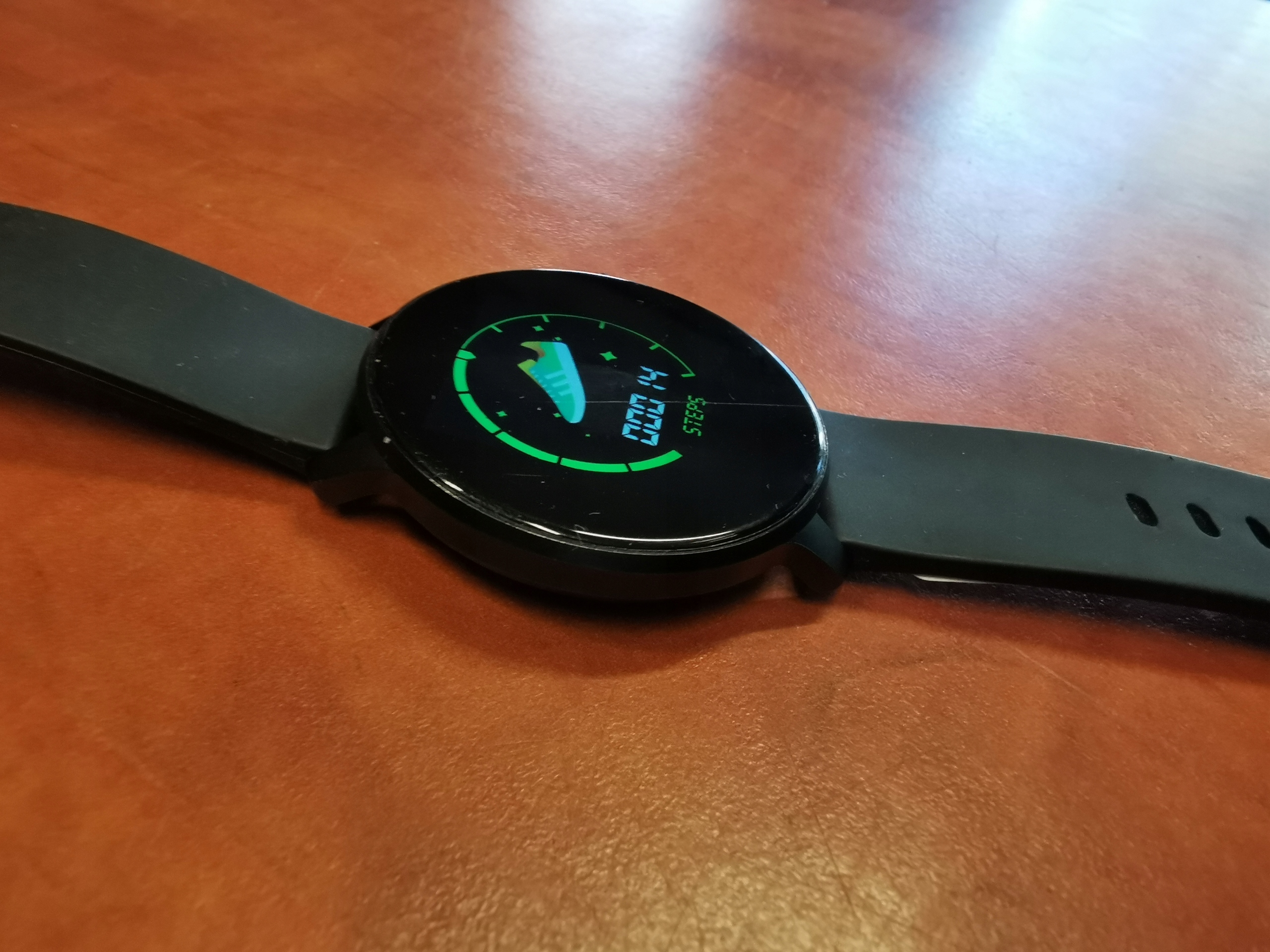 Smartwatch Bemi Ari 64 MB RAM czarny Kolor srebrny