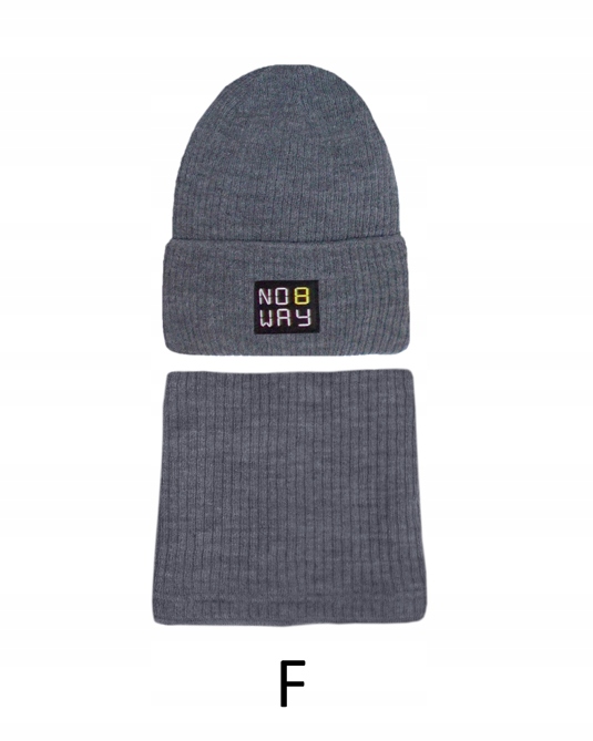 CZAPKA i KOMIN KOMPLET CHŁOPIĘCY ZIMOWY 7-12 L Kolor czarny