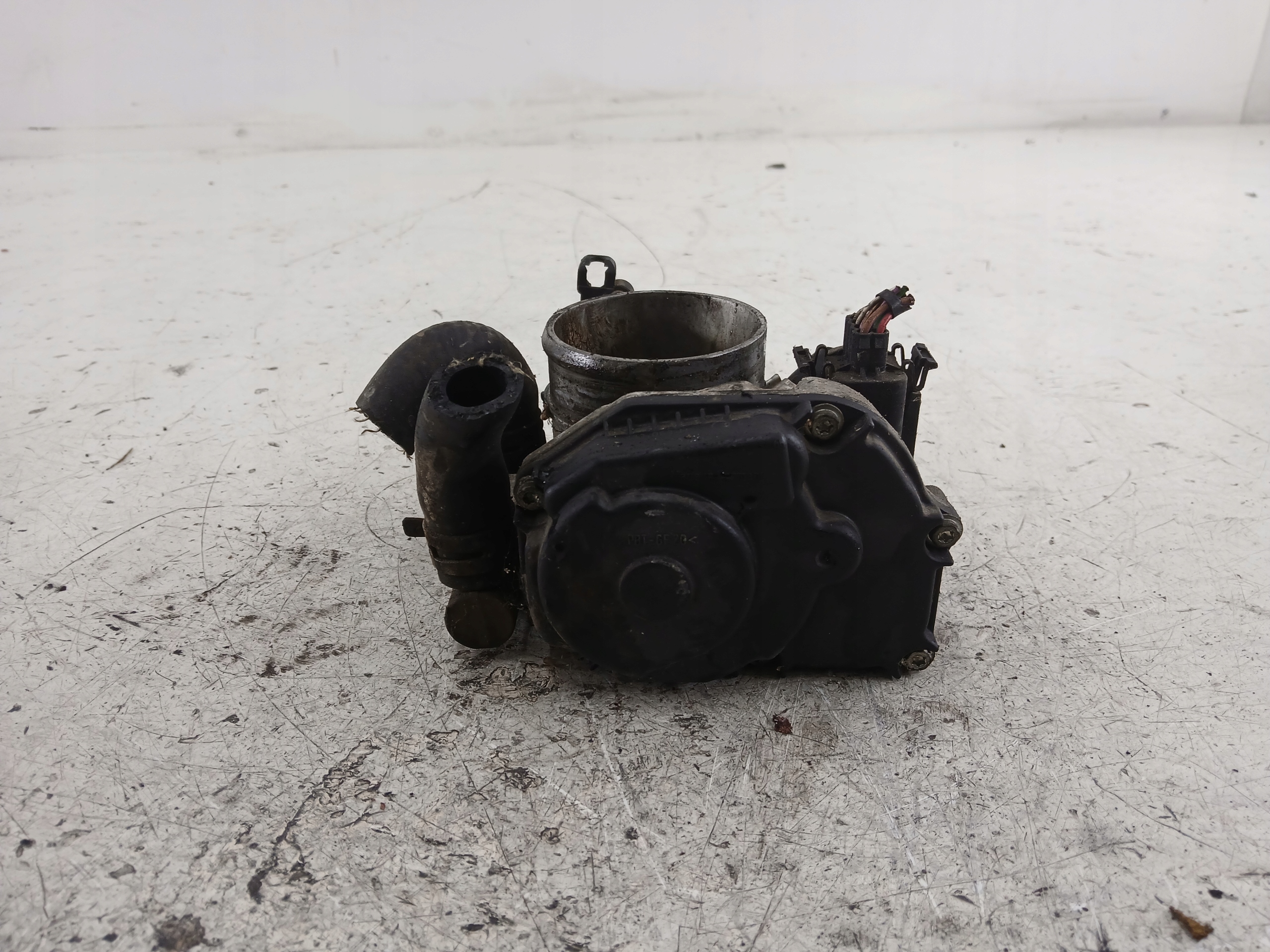 AUDI A4 B5 1.6 Valvola a farfalla 058133063H
