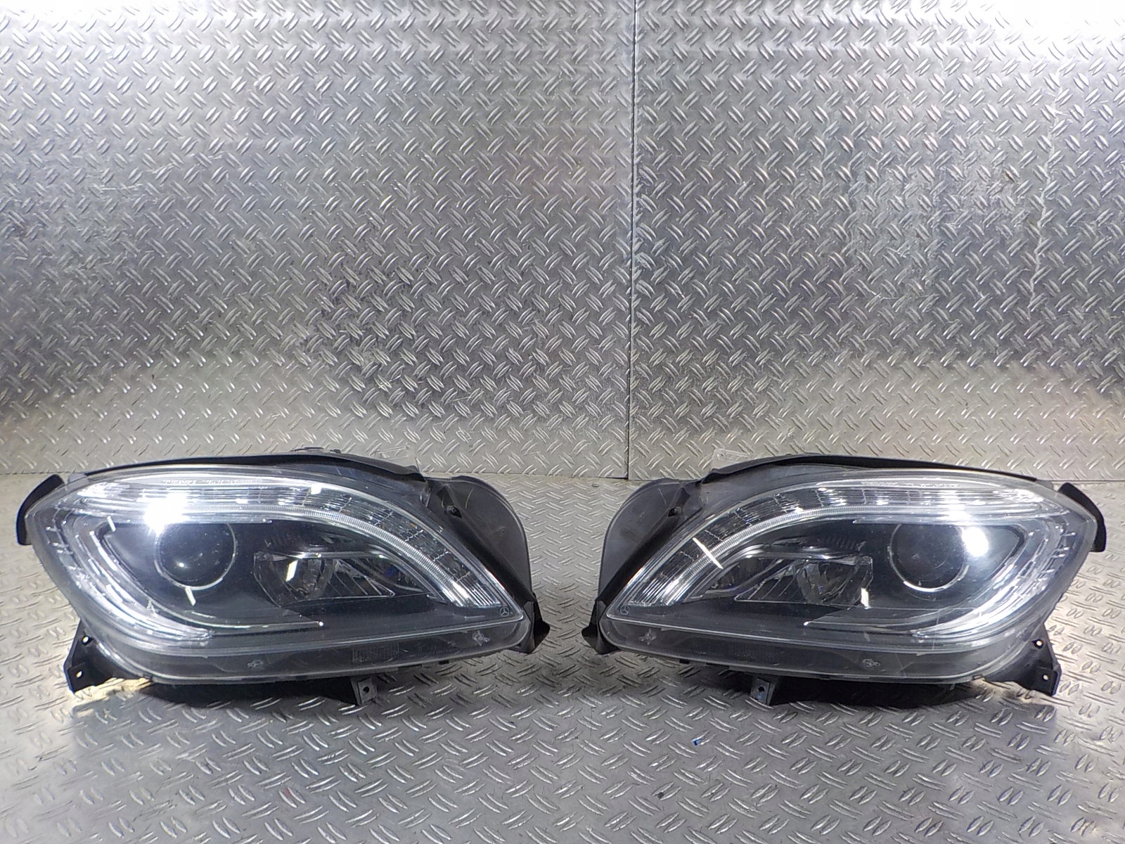 MERCEDES ML166 11-15 LAMPY PRZÓD PRZEDNIE KOMPLET