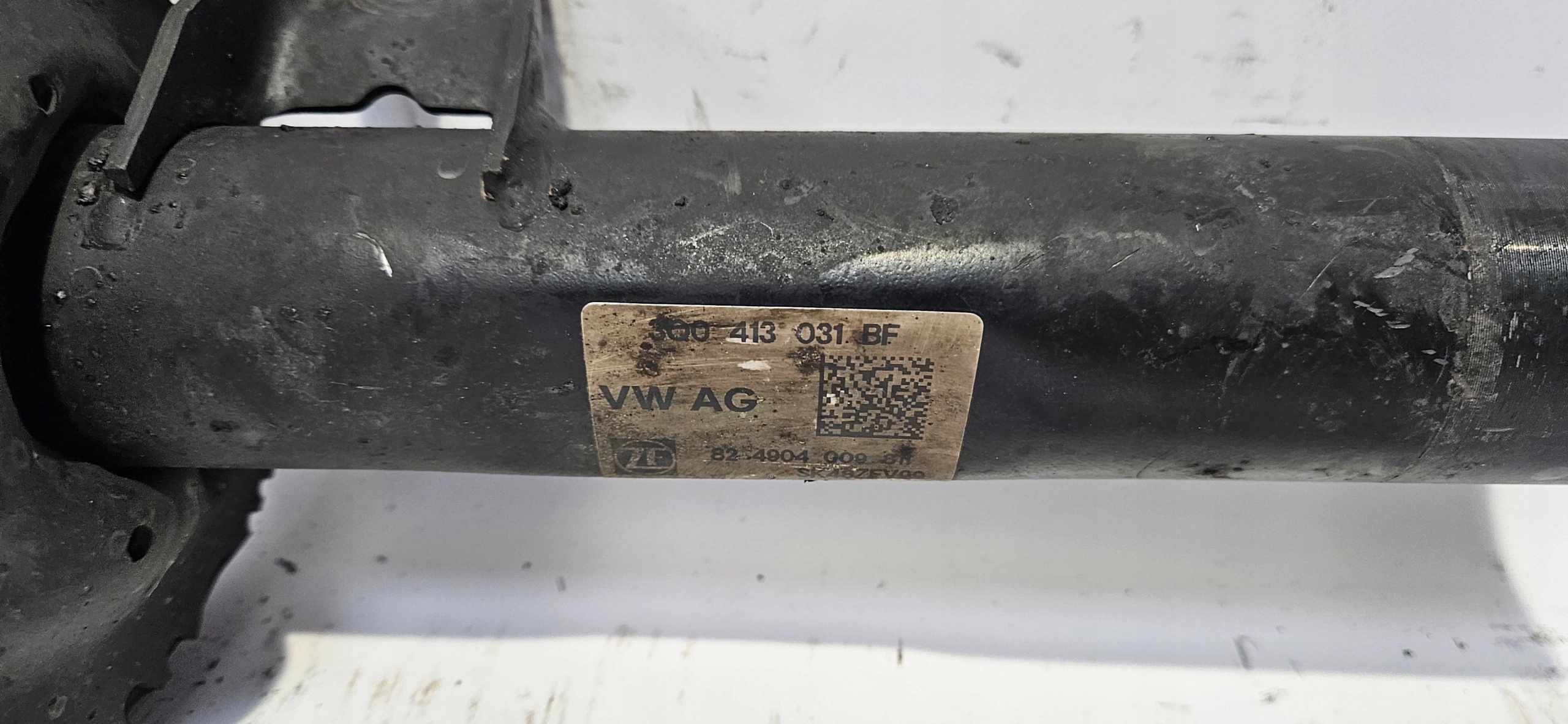 shock absorber left front VW PASSAT B8 SUPERB III