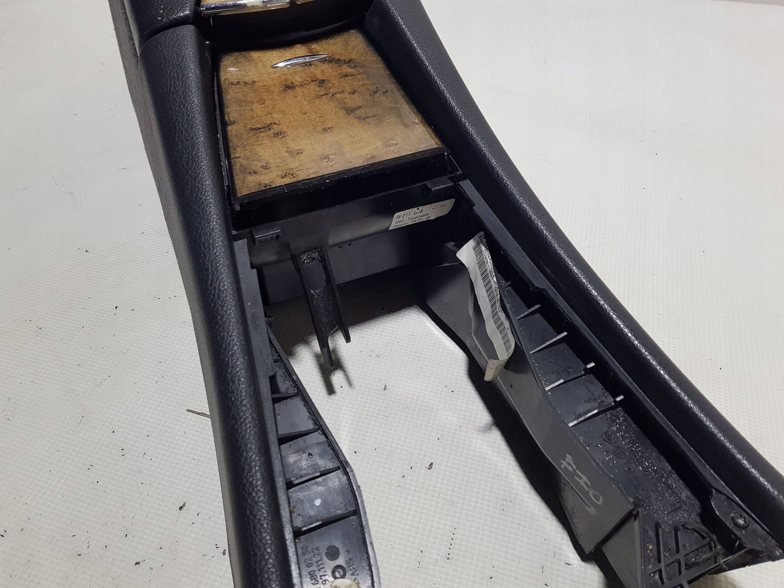 armrest TUNEL central Mercedes E W211