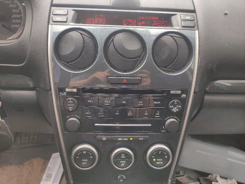 ЗАВОДСЬКЕ РАДІО + ПАНЕЛЬ ВІТРОВОГО СКЛА MAZDA 6 GG GY LIFT