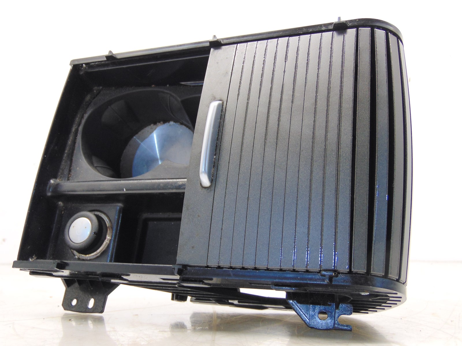 SCHOWEK UCHWYT NA NAPOJE RANGE ROVER EVOQUE L538 BJ32-600D00-BB