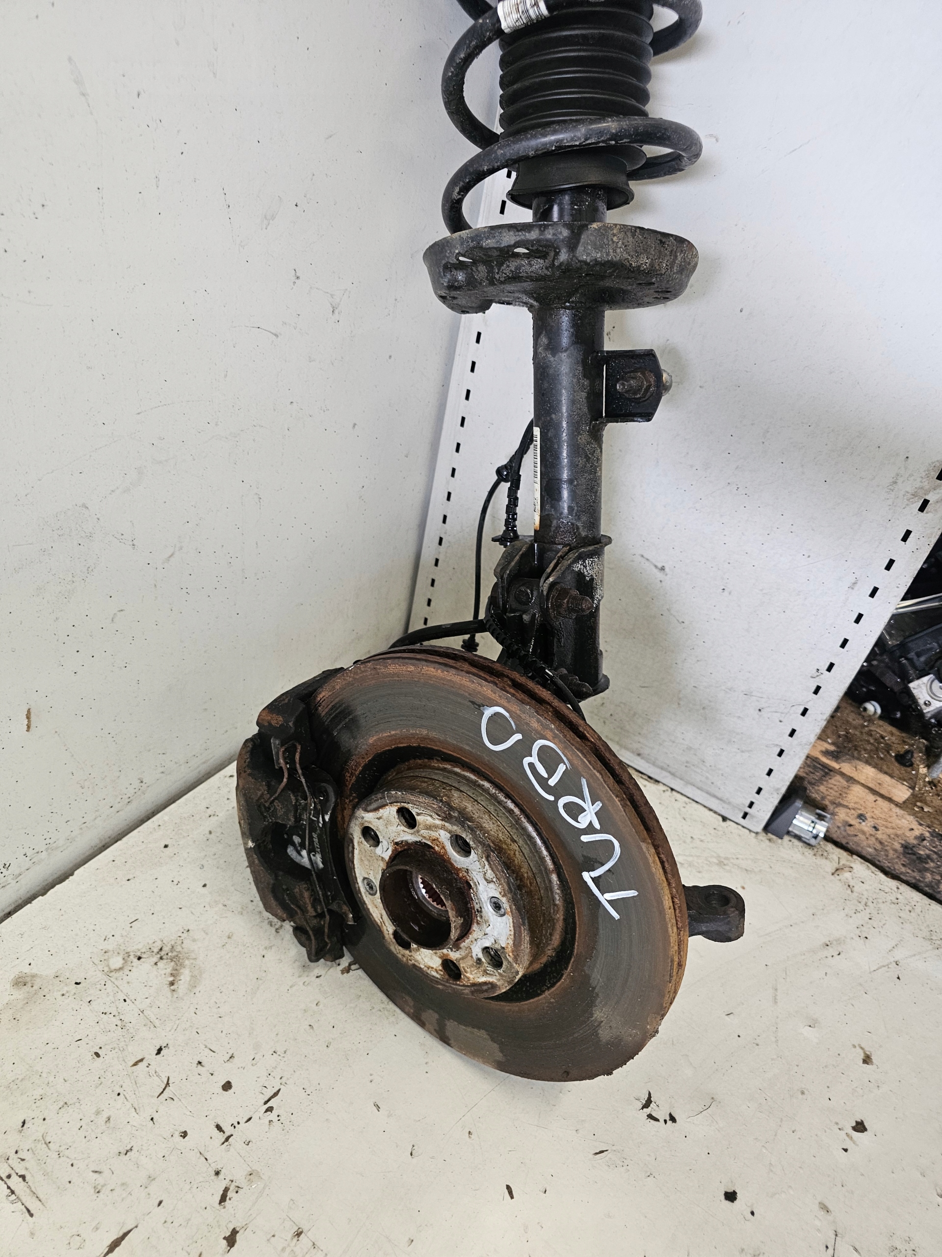 OPEL CORSA E swing sususpension left front McPherson left 1.0T 1.4T 1.3D